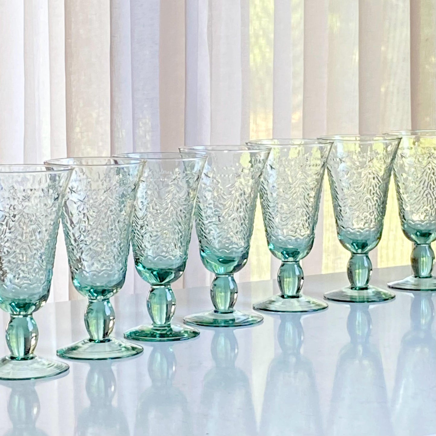 Vintage Studio Nova Holiday Cheer Christmas Tree Glasses - Set of 7