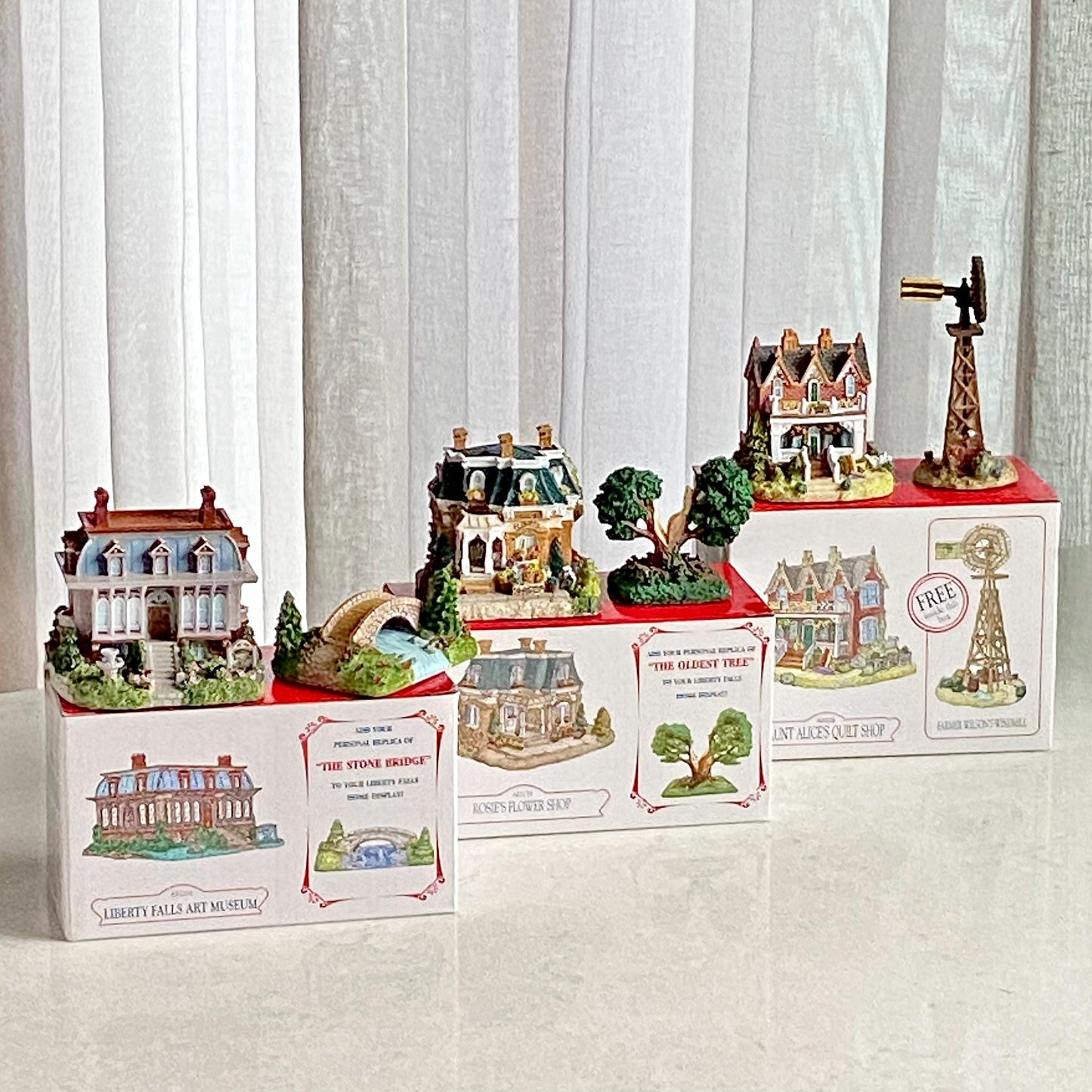 Vintage Liberty Falls Americana Collection Village - 15 Buildings, 9 Figurine Sets, Community Christmas Tree