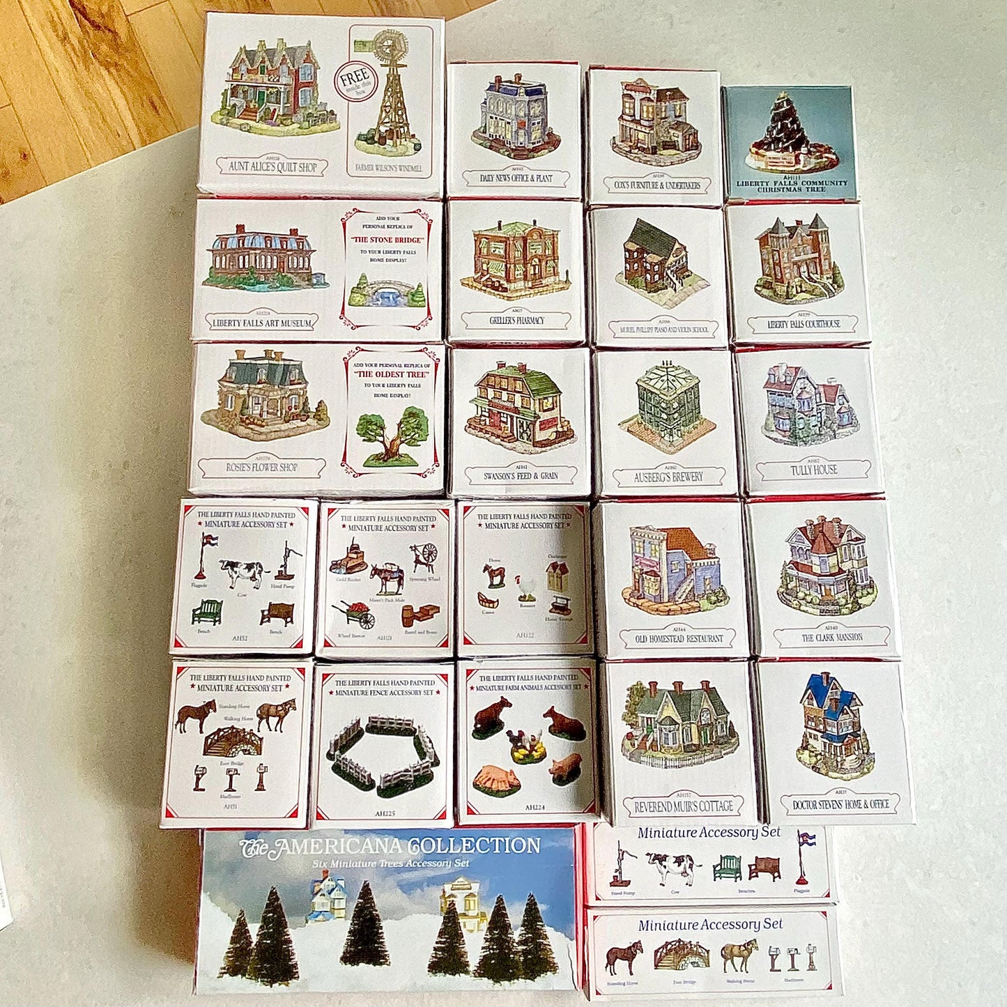 Vintage Liberty Falls Americana Collection Village - 15 Buildings, 9 Figurine Sets, Community Christmas Tree