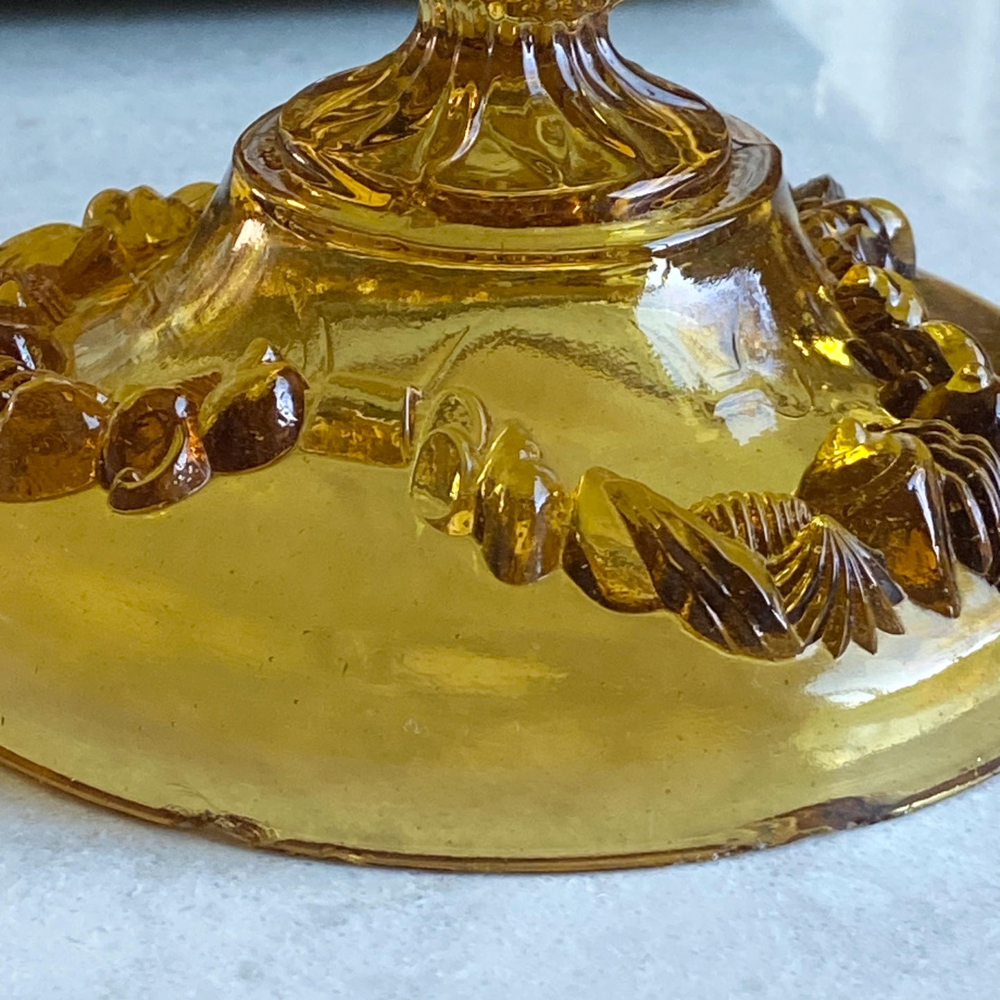 Vintage Westmorland Glass Argonaut Nautilus Shell Amber Yellow Tri-Foot Lidded Dish