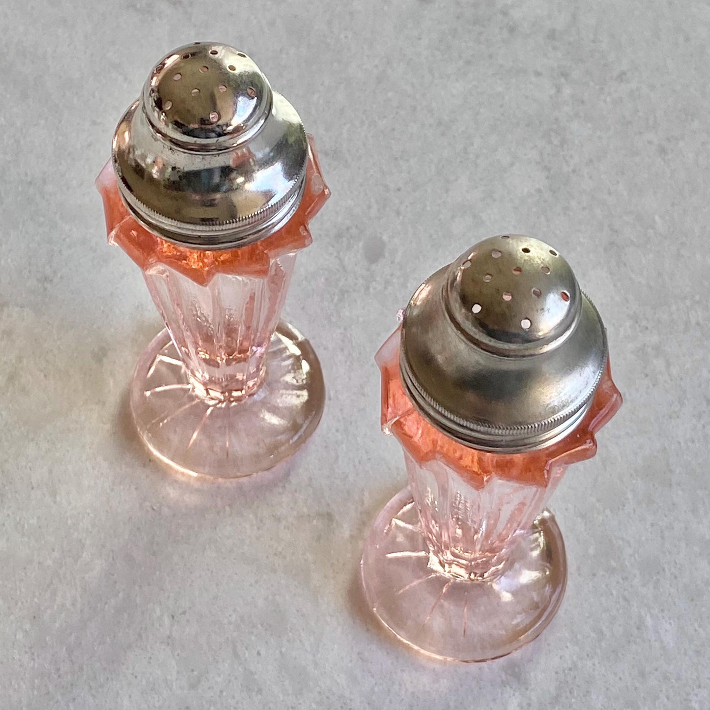 Vintage Jeannette Sierra Pink Salt and Pepper Shakers (circa 1931 - 1933) - Set of 2