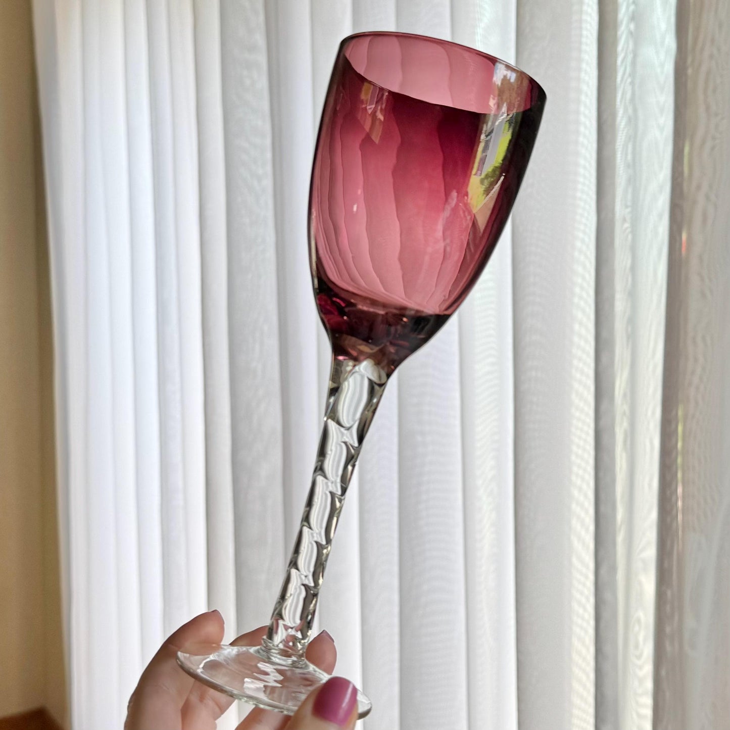 Vintage Amethyst Twisted Stem Glasses - Set o 8