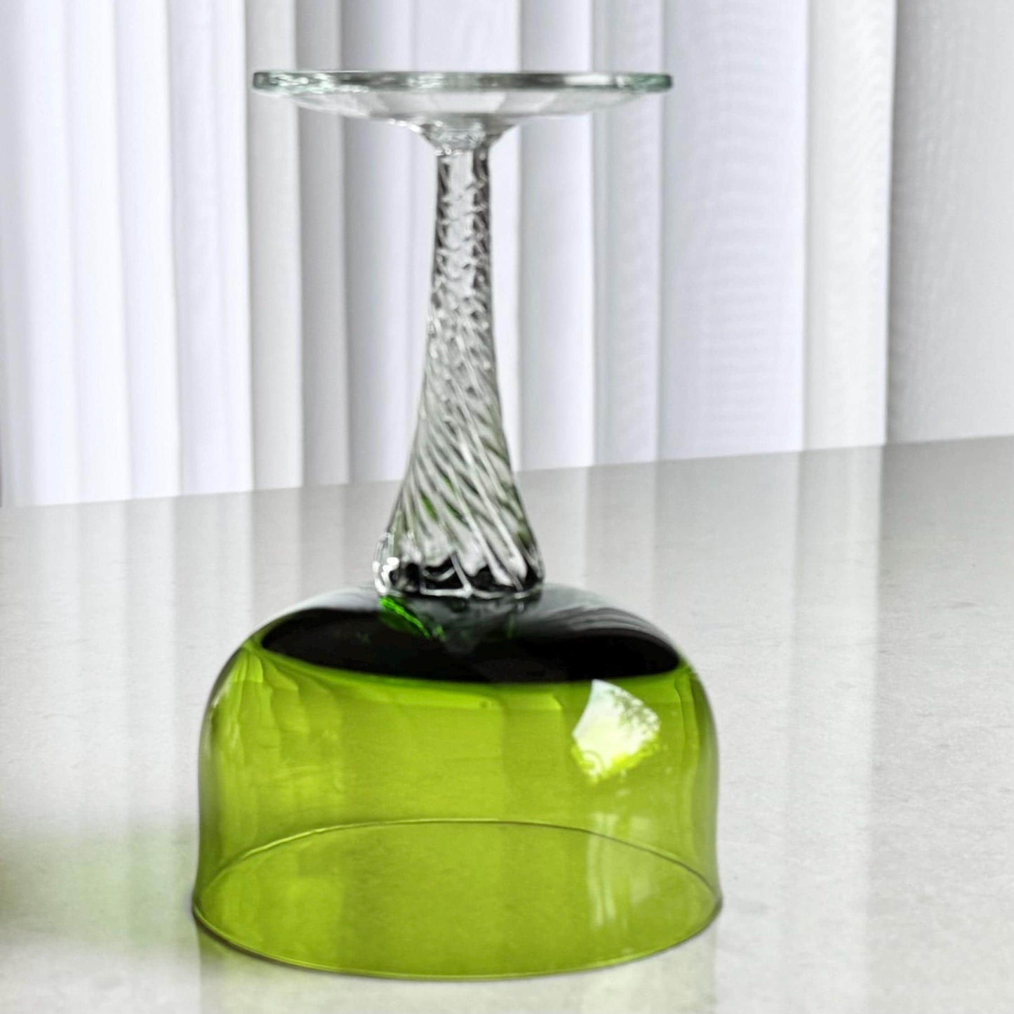 Vintage Libbey Saturn Green Twisted Stem Glasses - Set of 4