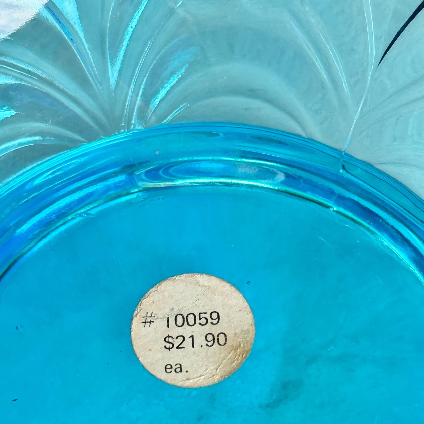 Vintage Tiara Exclusive Blue Glass Duchess Double Fleur De Lis Basket (circa 1980)