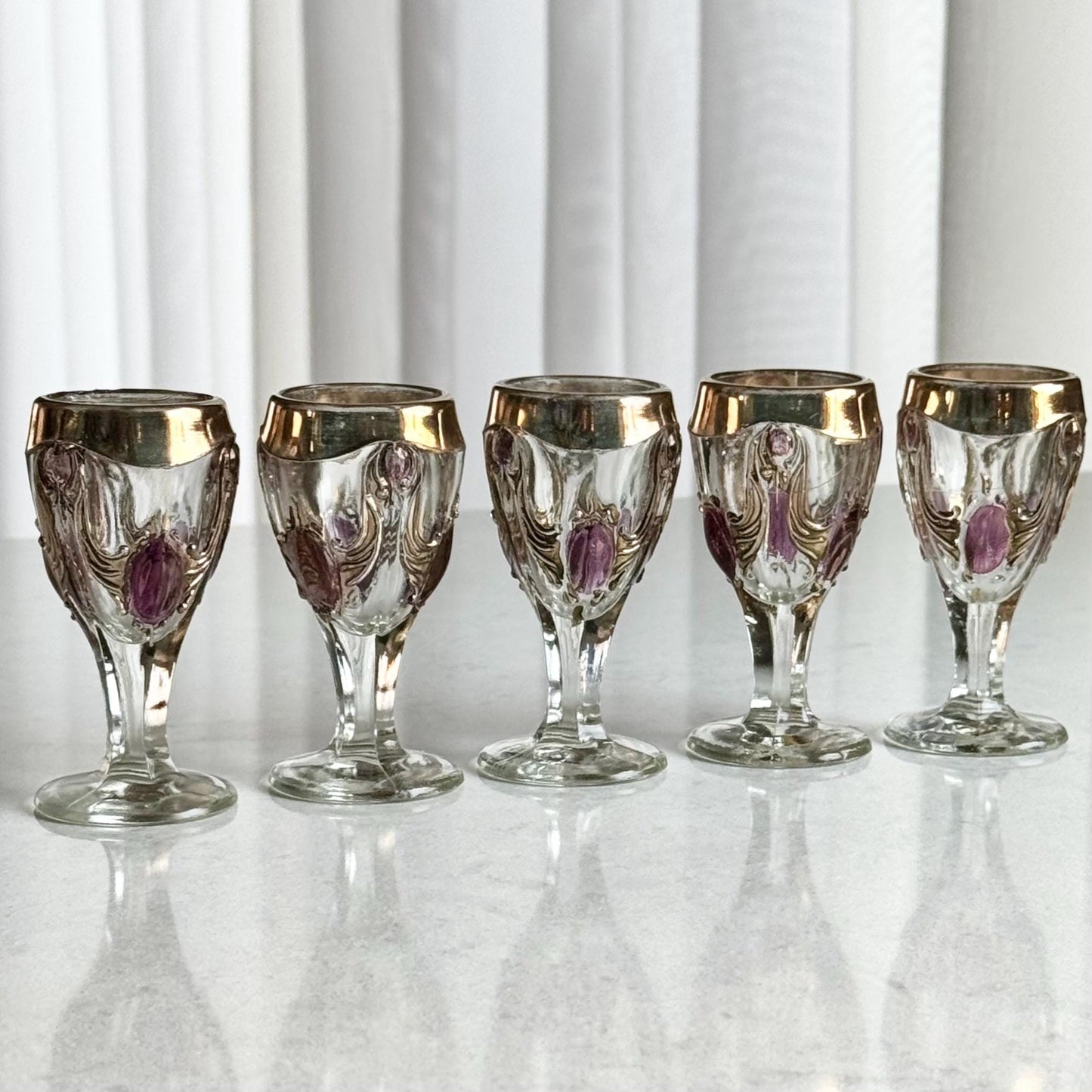 Vintage Gold and Cranberry Accented Decanter and 5 Glasses
