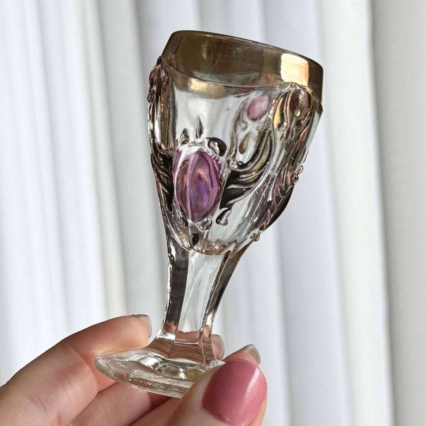 Vintage Gold and Cranberry Accented Decanter and 5 Glasses