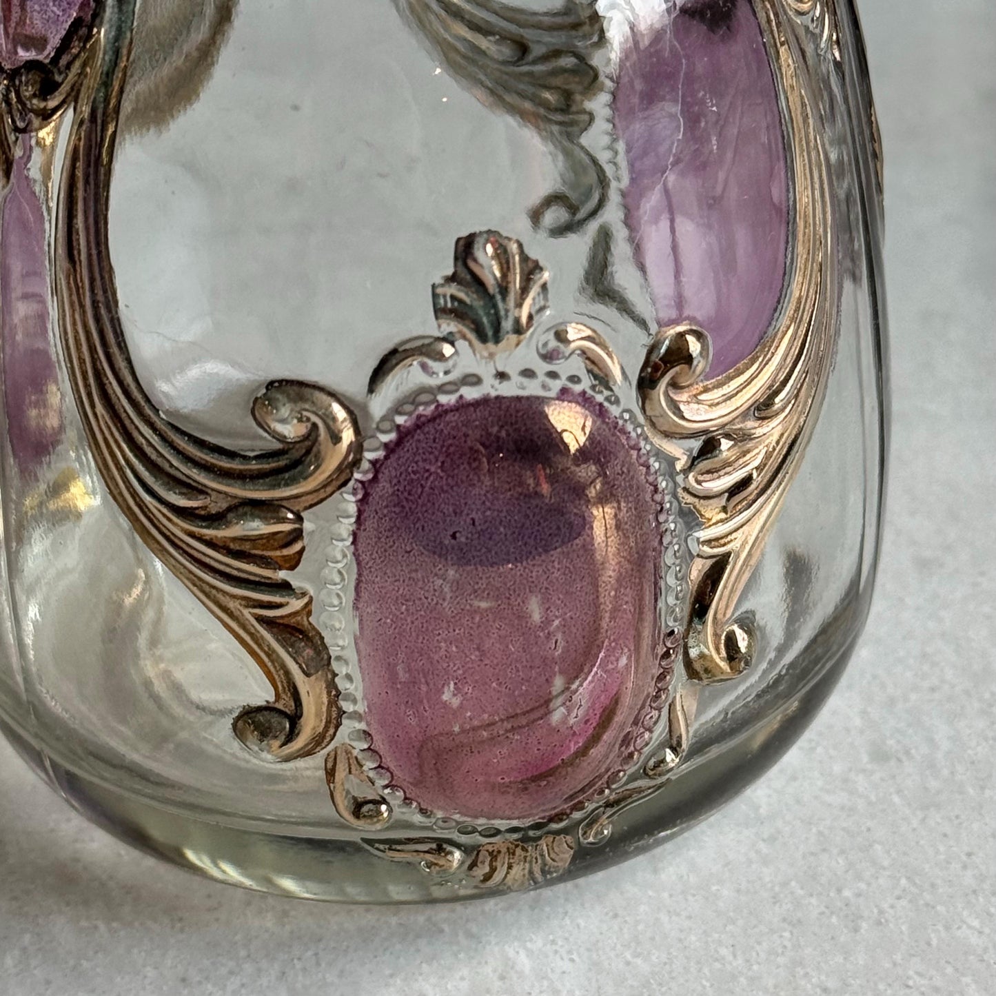 Vintage Gold and Cranberry Accented Decanter and 5 Glasses