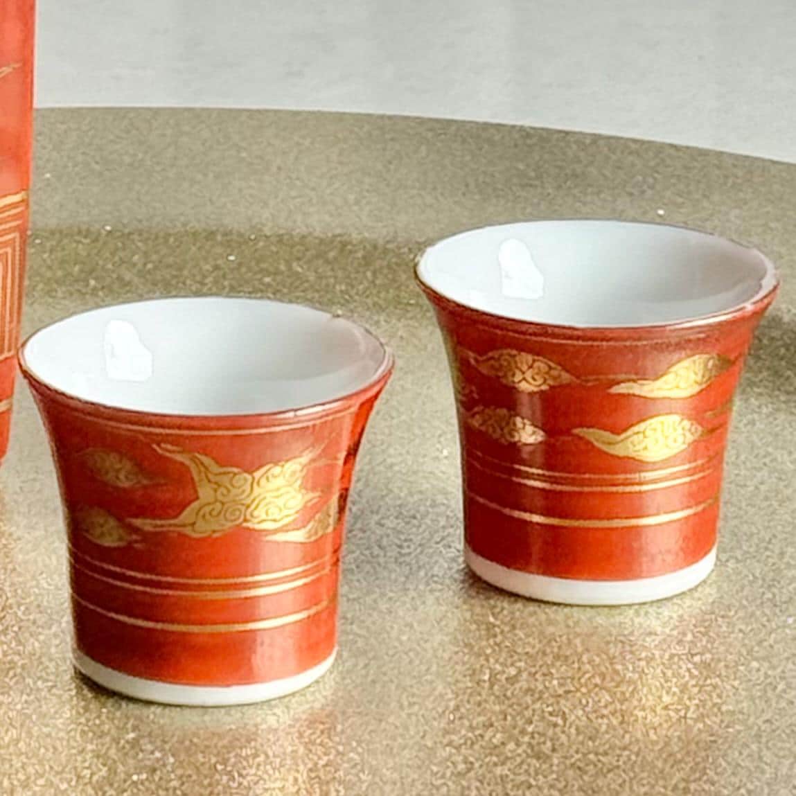 Vintage Japanese Tokkuri Uguiso Dokkuri (Whistling Bird) Sake Set