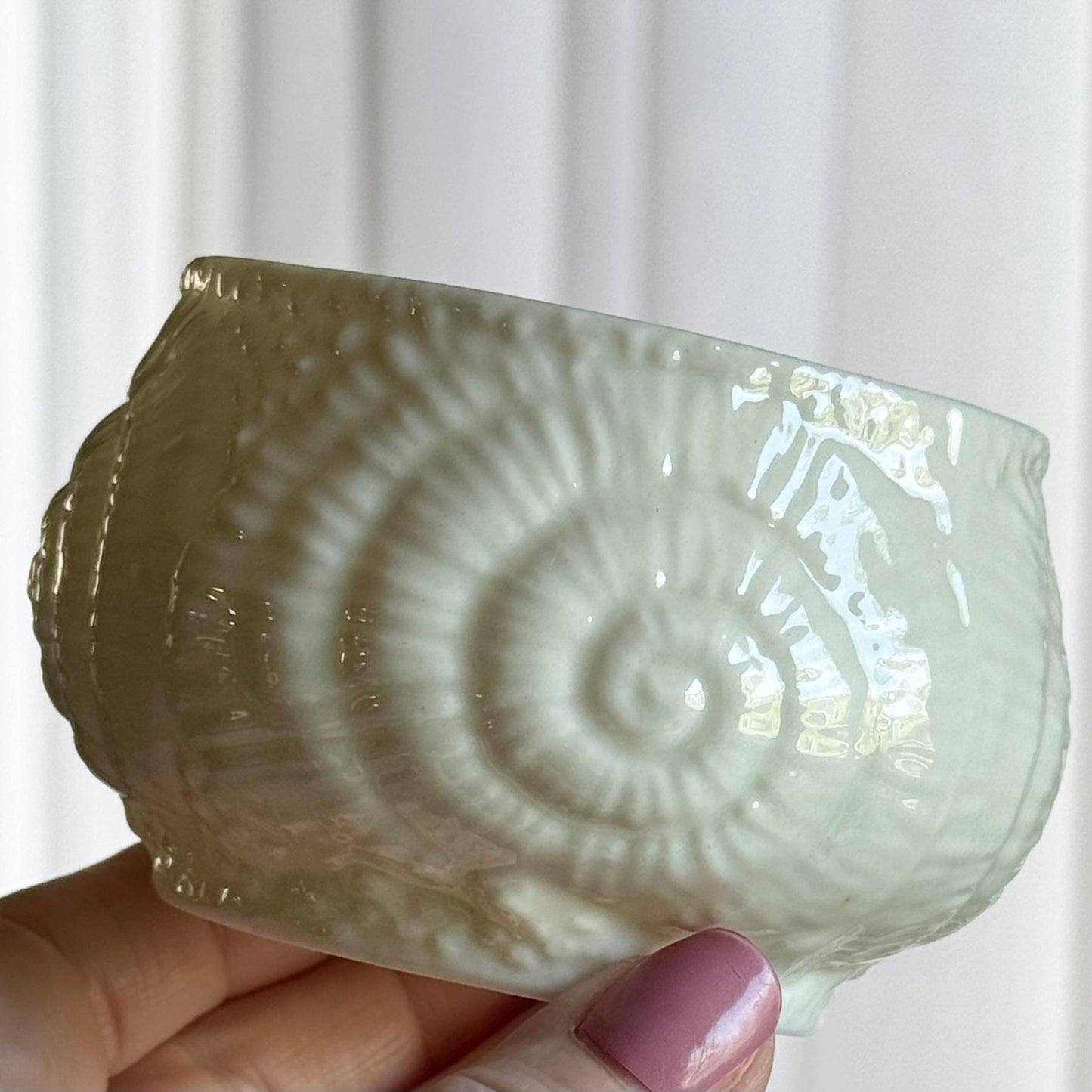 Vintage Belleek Iridescent Toy Shell Yellow Accent Sugar and Creamer Set (circa 1946 - 1955)