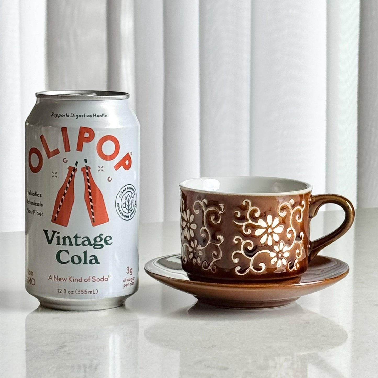 Vintage Retro Cup and Saucer Set with Caddy