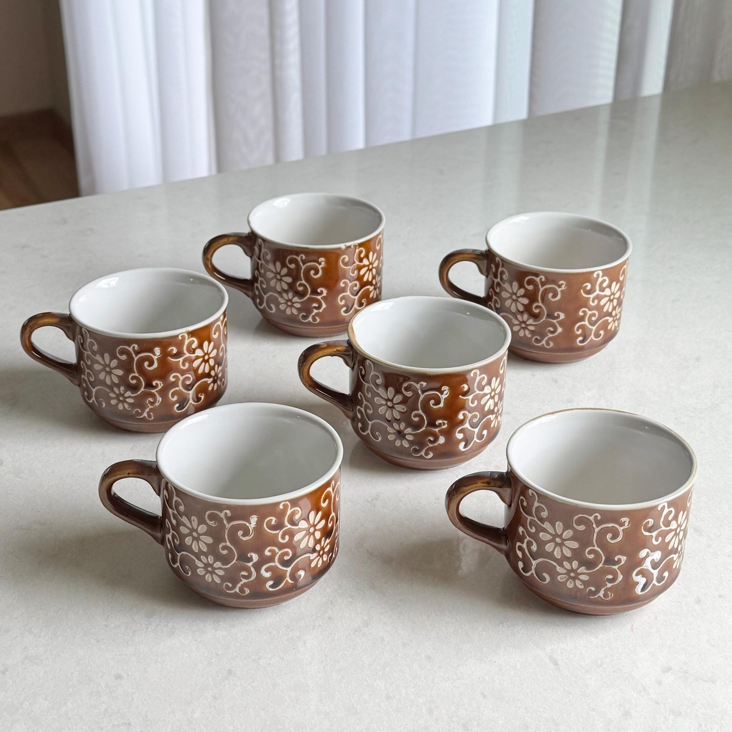 Vintage Retro Cup and Saucer Set with Caddy