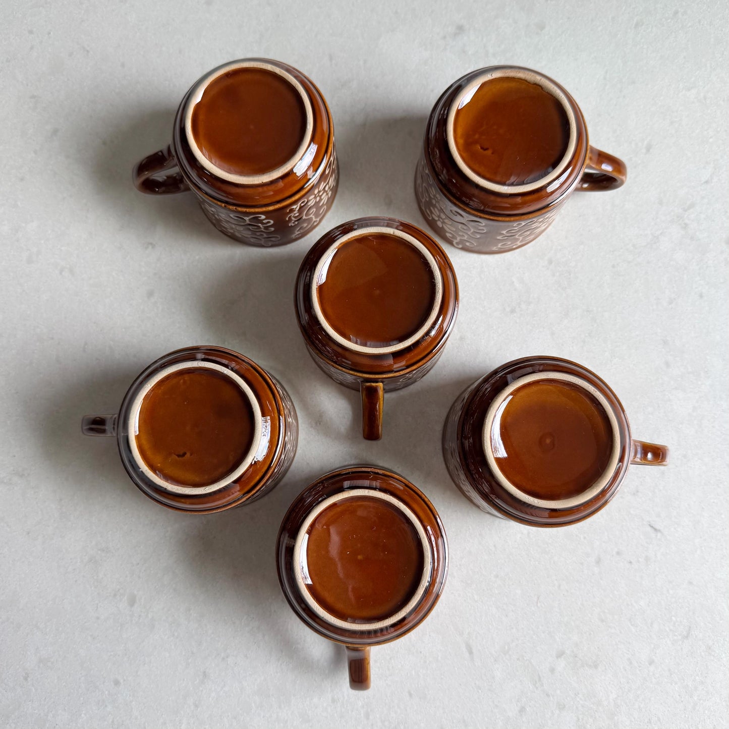 Vintage Retro Cup and Saucer Set with Caddy
