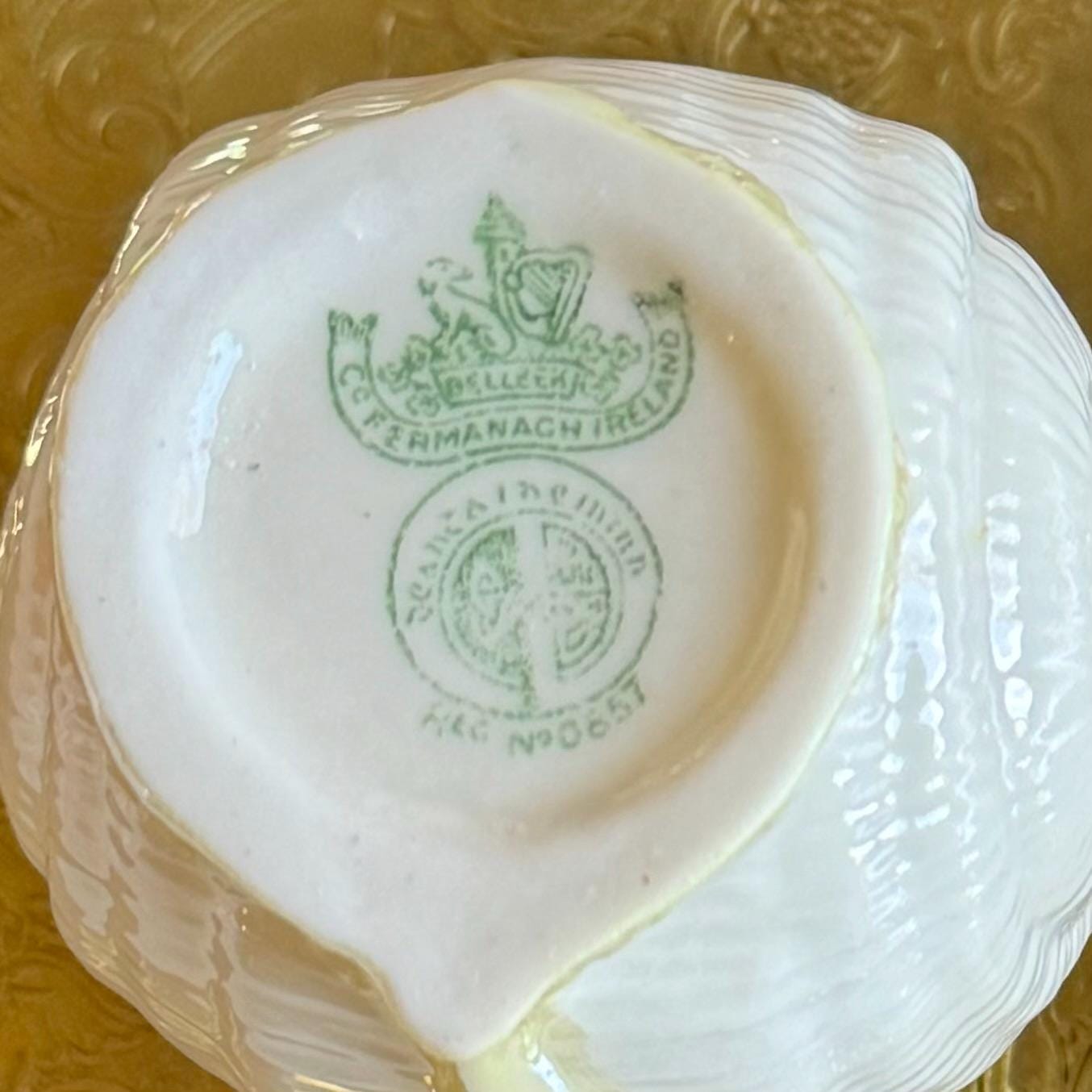 Vintage Belleek Iridescent Toy Shell Yellow Accent Sugar and Creamer Set (circa 1946 - 1955)