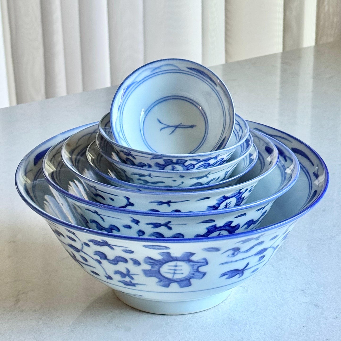 Vintage Blue and White Chinese Nesting Bowls - Set of 7