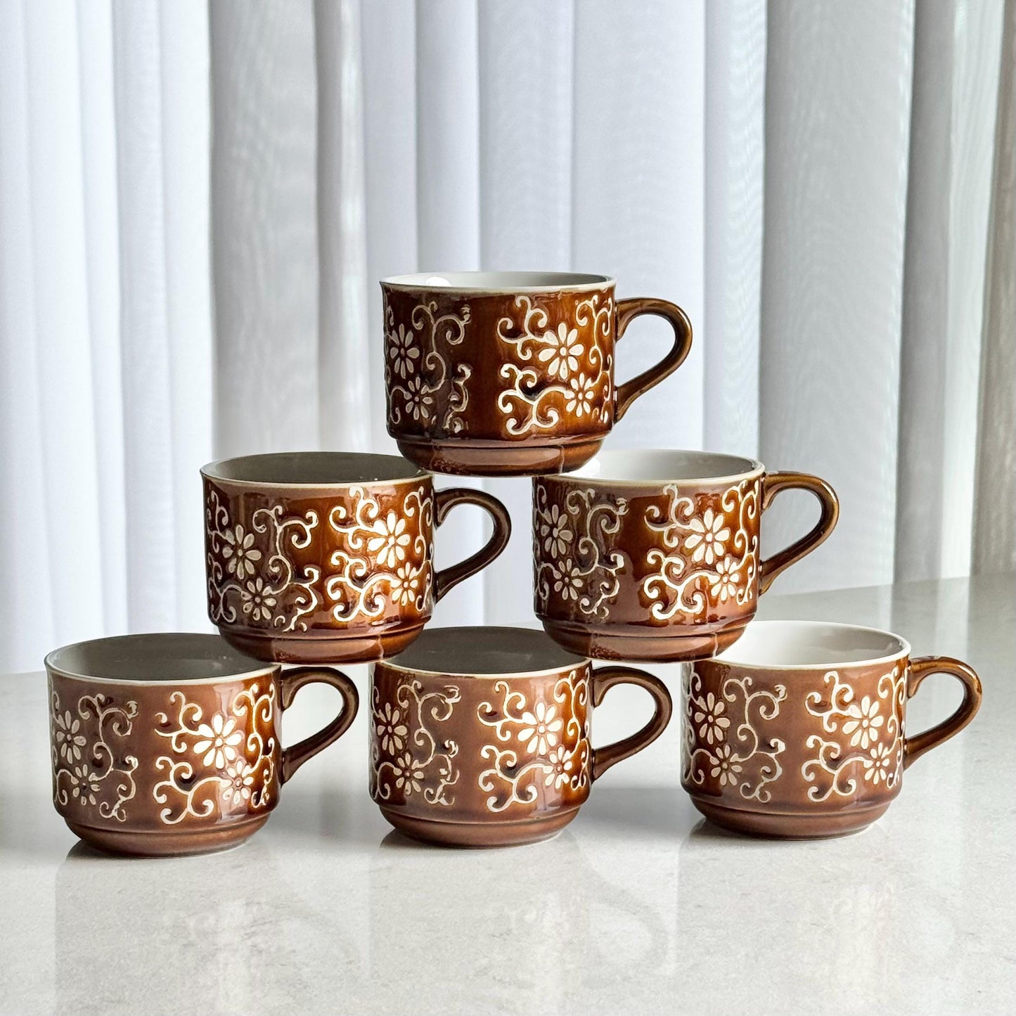 Vintage Retro Cup and Saucer Set with Caddy