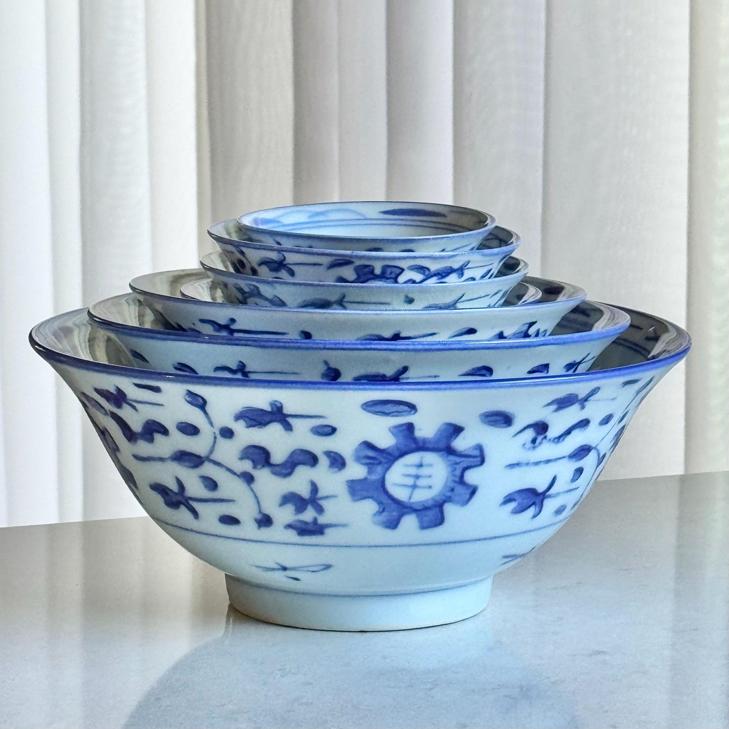 Vintage Blue and White Chinese Nesting Bowls - Set of 7