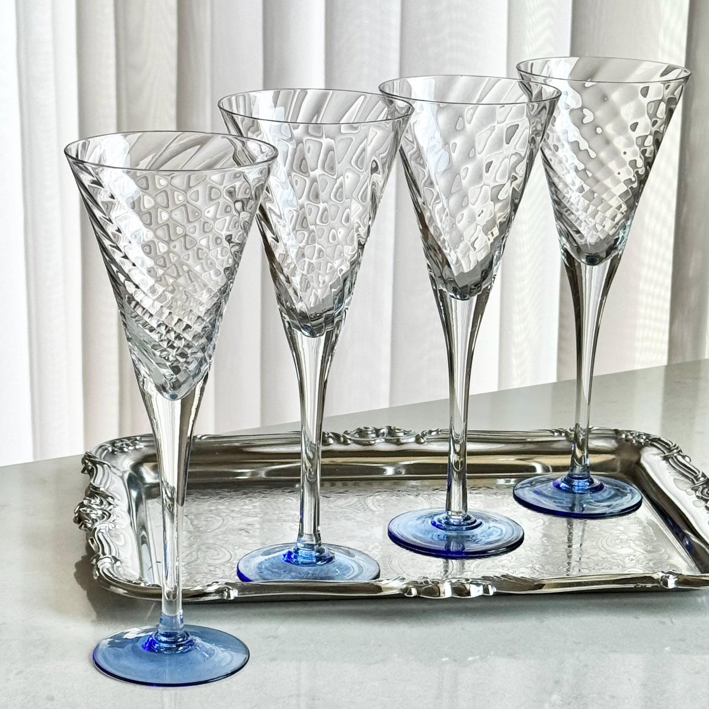 Vintage Blue Foot Optic Swirl Glasses - Set of 4