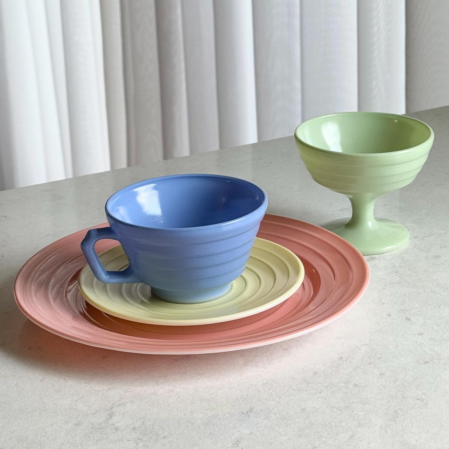 Vintage Hazel Atlas Moderntone Platonite Pastel Dishes - Service for 6 (24 pieces total)
