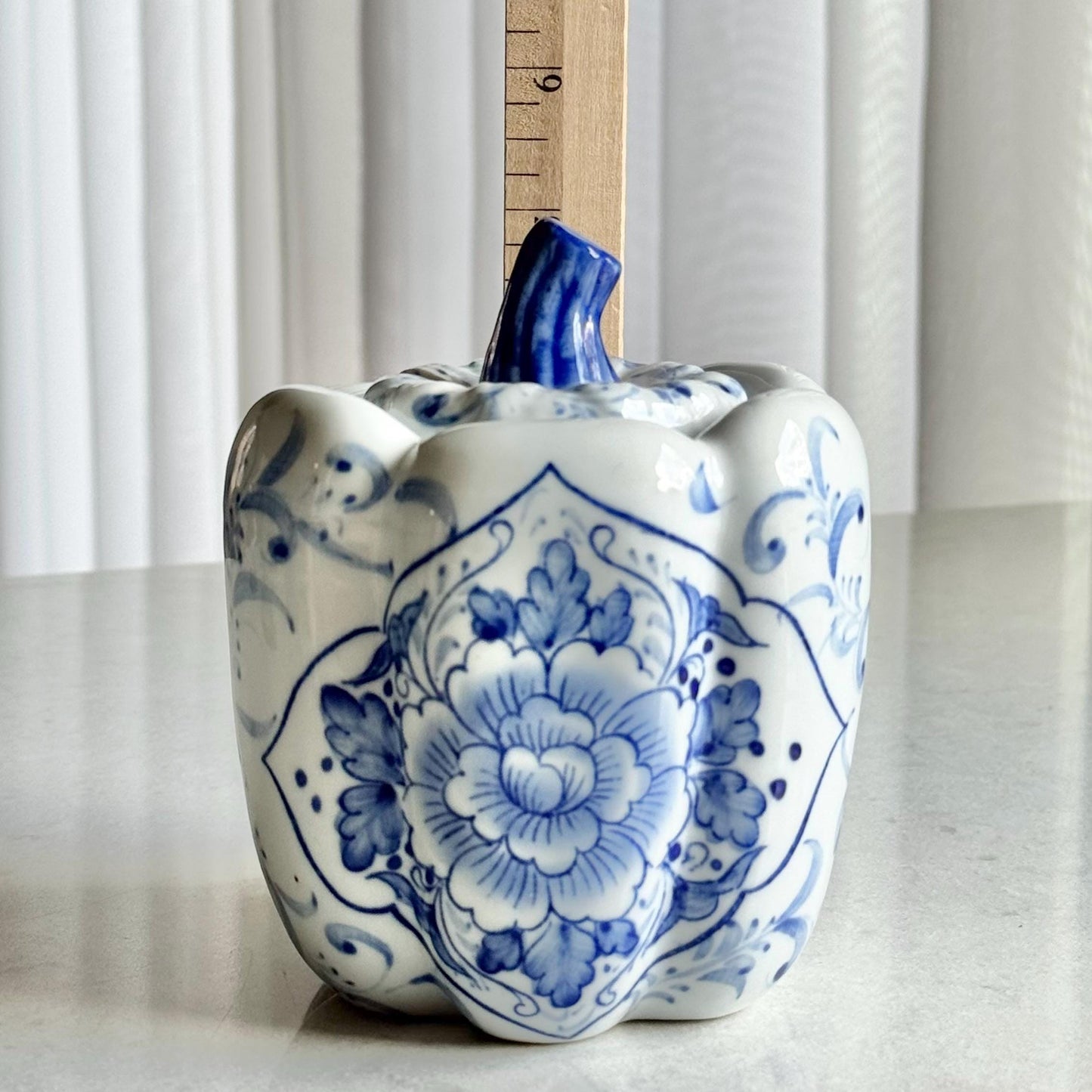 Vintage Seymour Mann Blue and White Flora Pumpkin with Original Sticker Still Attached