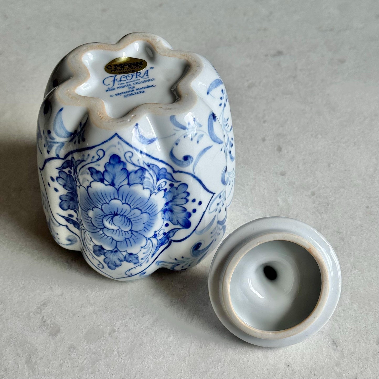 Vintage Seymour Mann Blue and White Flora Pumpkin with Original Sticker Still Attached