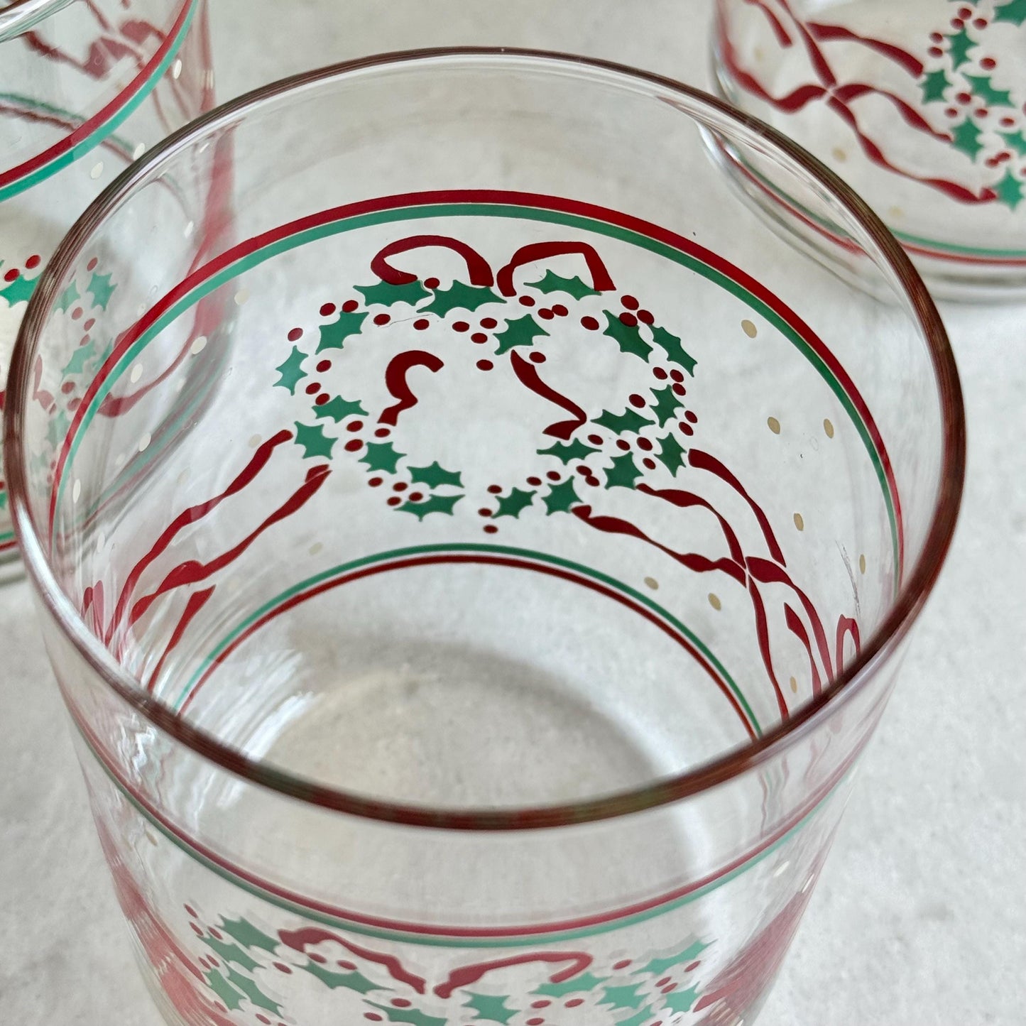 Vintage Wreath and Ribbon Glasses - Set of 4 Tumblers