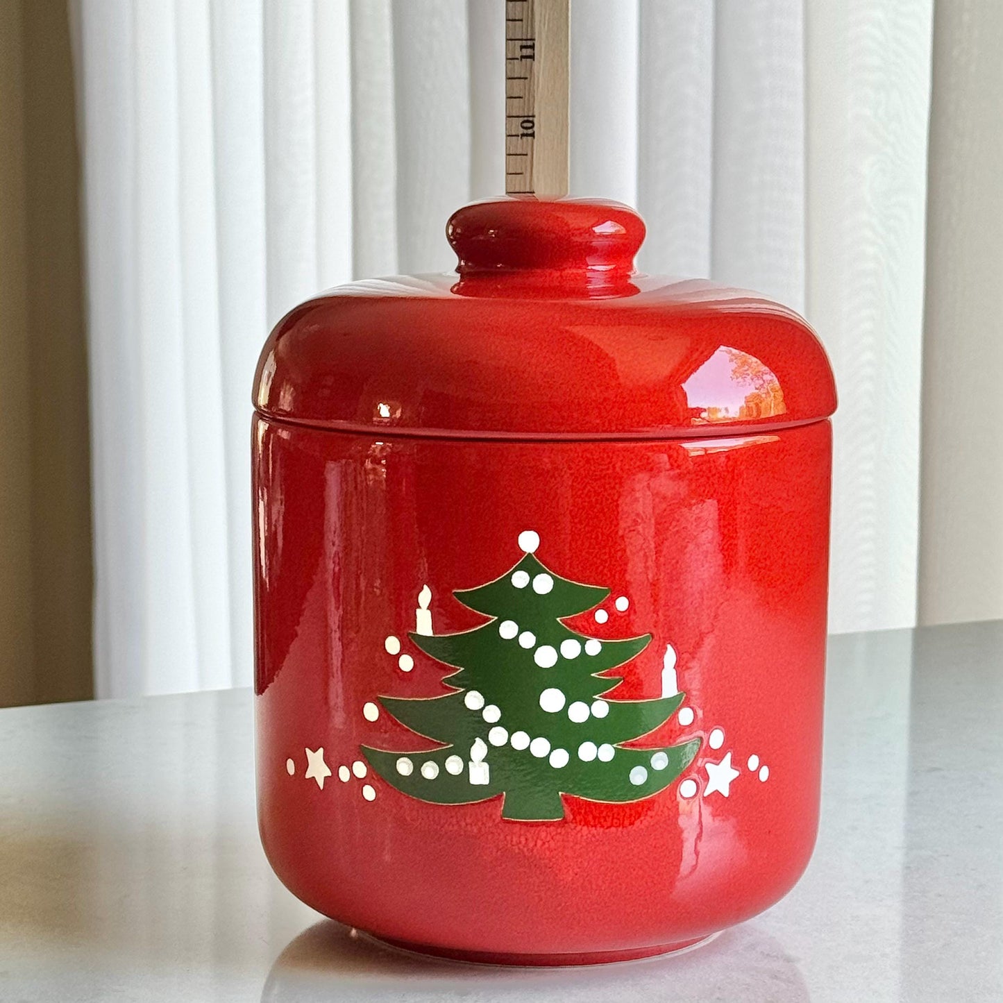 Vintage Waechtersbach Red Christmas Tree 9" Cookie Jar