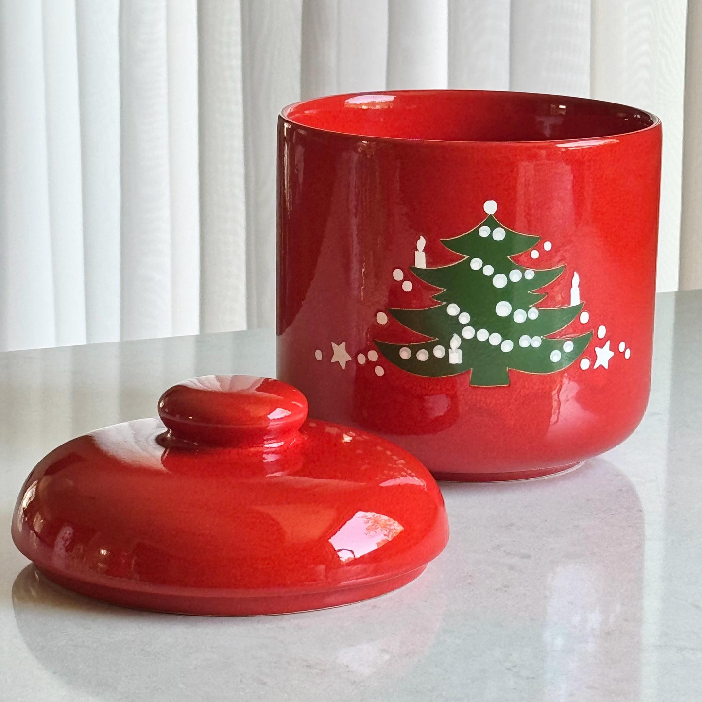 Vintage Waechtersbach Red Christmas Tree 9" Cookie Jar