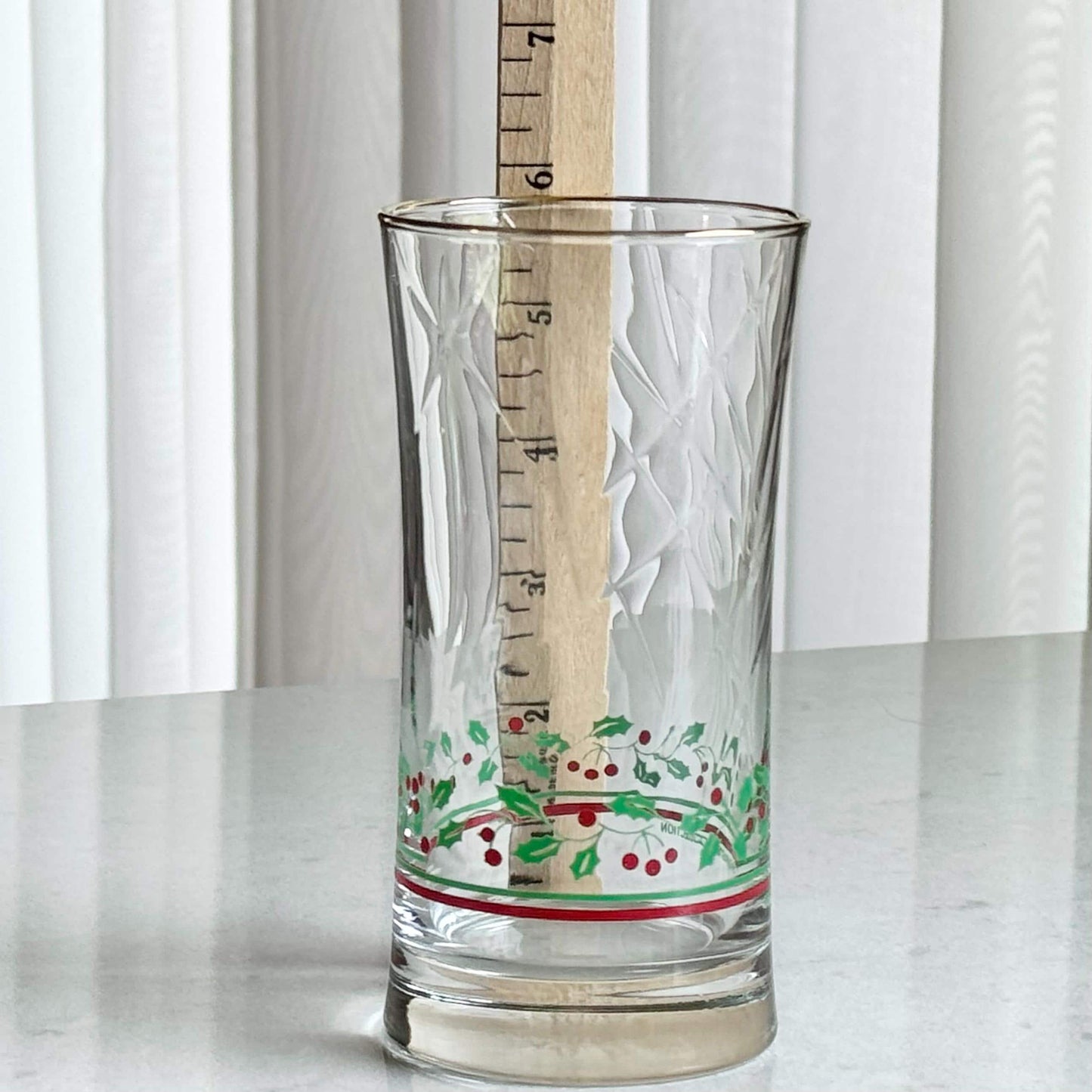 Vintage Arby’s Christmas Collection Glasses - Set of 7 Highball Tumblers