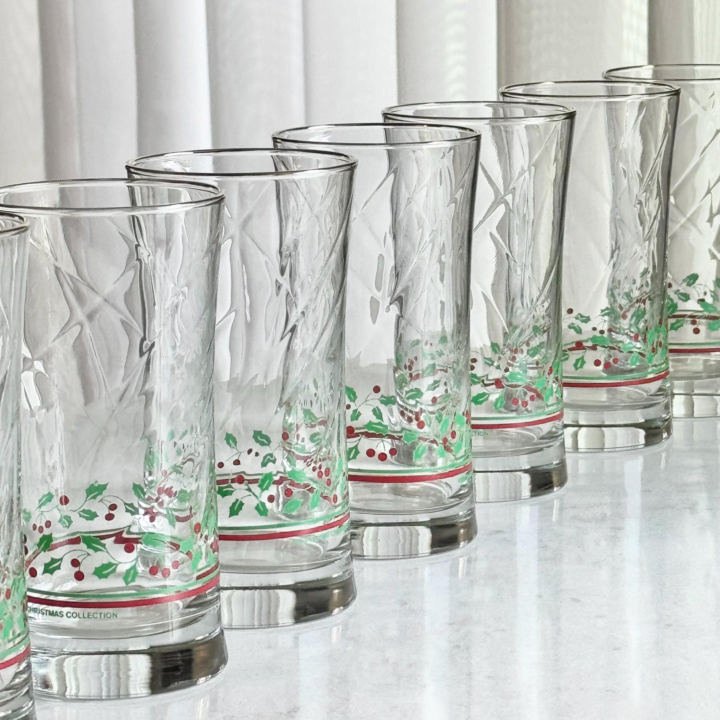 Vintage Arby’s Christmas Collection Glasses - Set of 7 Highball Tumblers