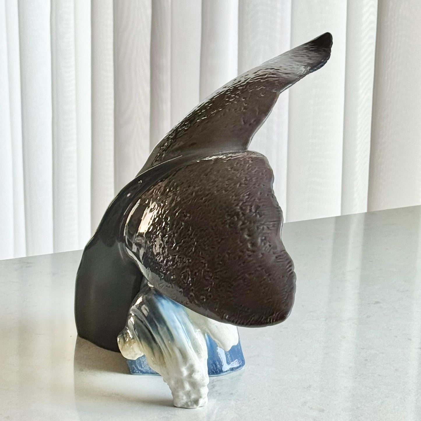 Lladro Giant Of The Sea Whale Statue (Large 10” X 15”)