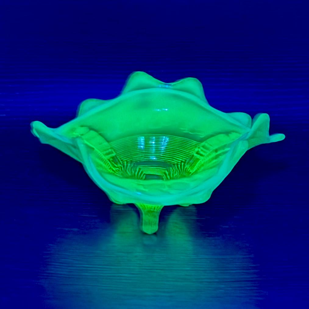 Vintage Northwood Vaseline Glass Klondyke Fluted Scroll Opalescent Bowl (circa late 1890s / early 1900s)