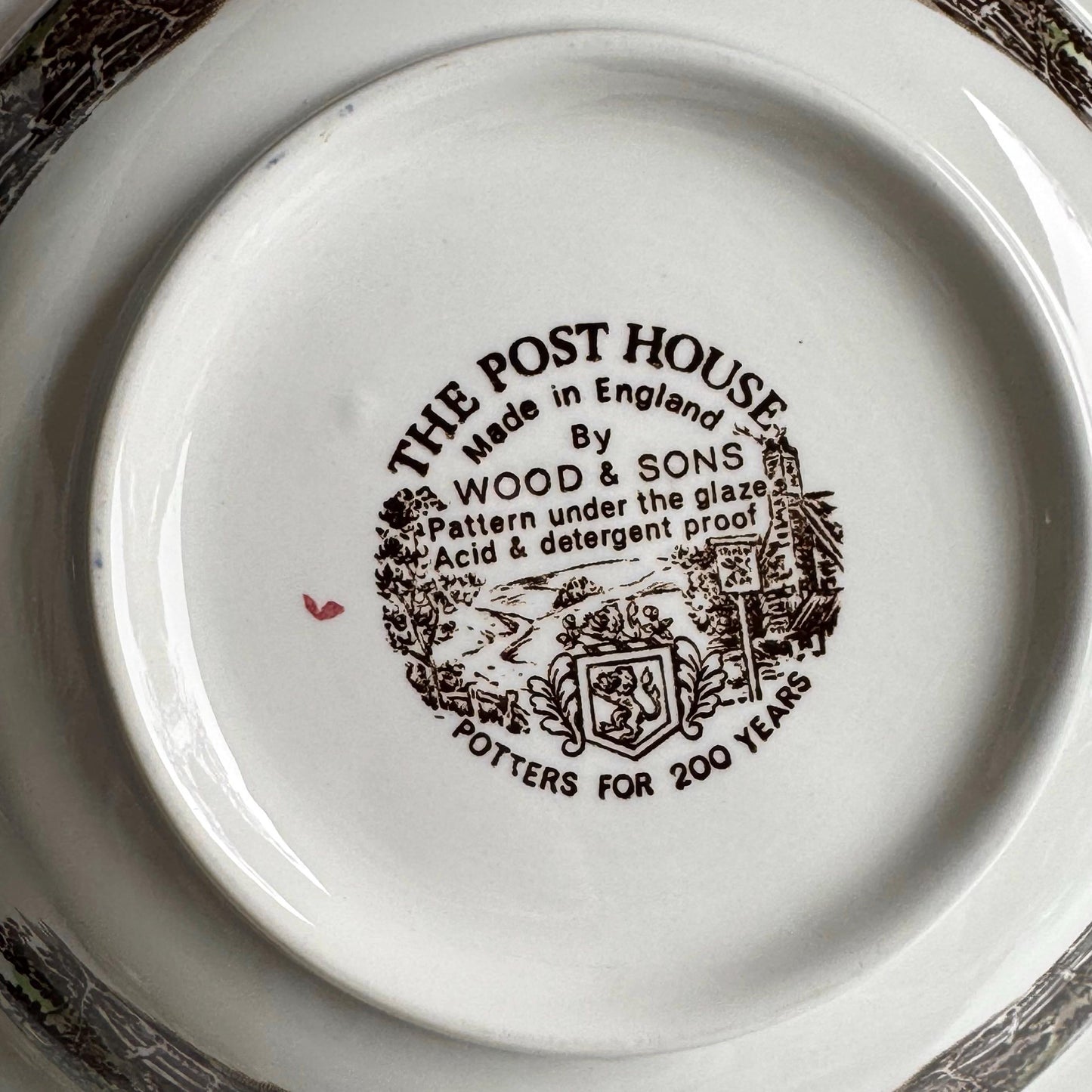 Vintage Wood & Sons The Post House Lidded Bowl