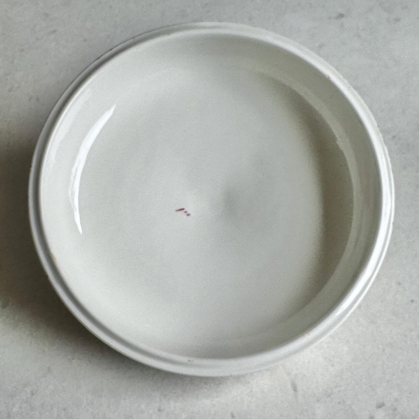 Vintage Wood & Sons The Post House Lidded Bowl