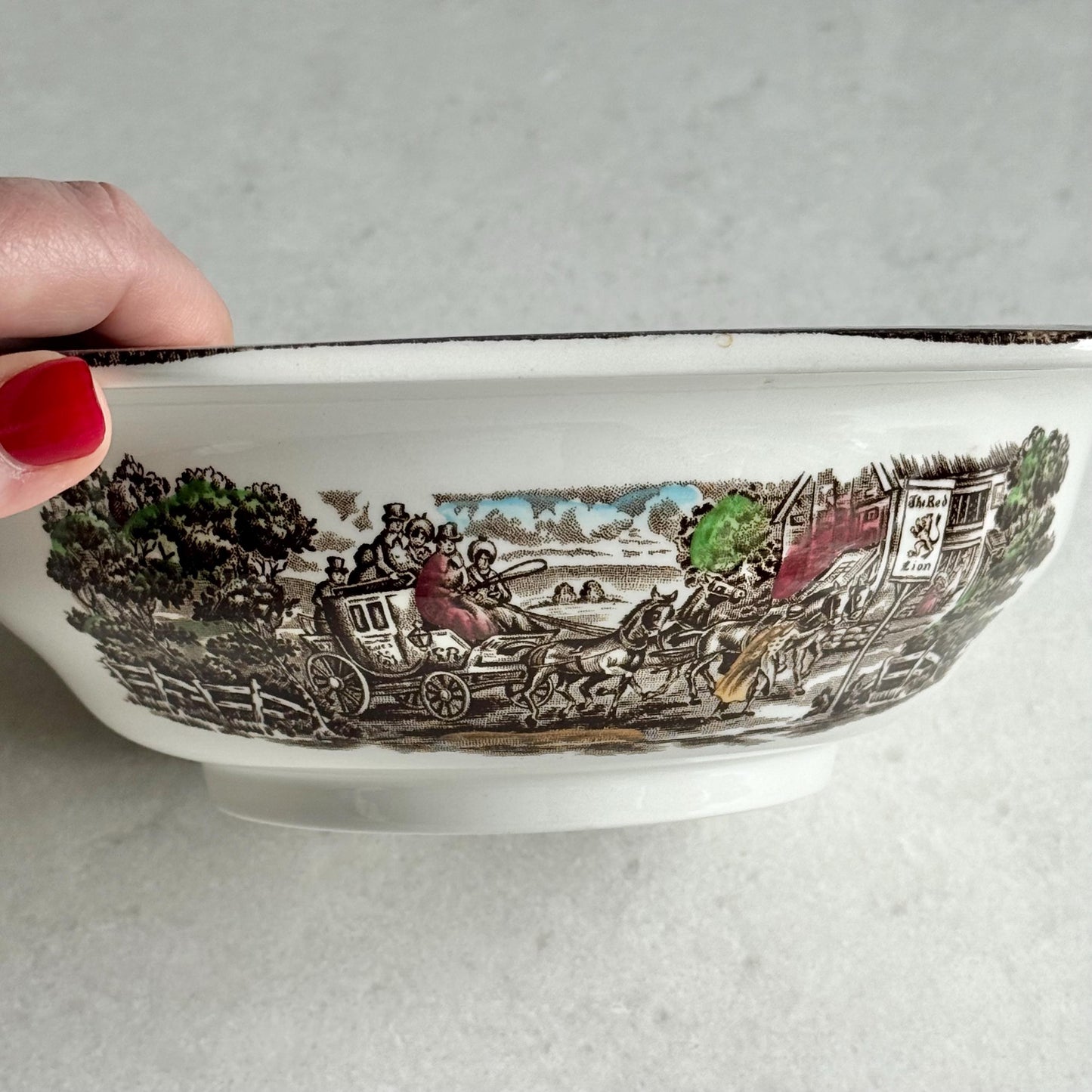 Vintage Wood & Sons The Post House Lidded Bowl