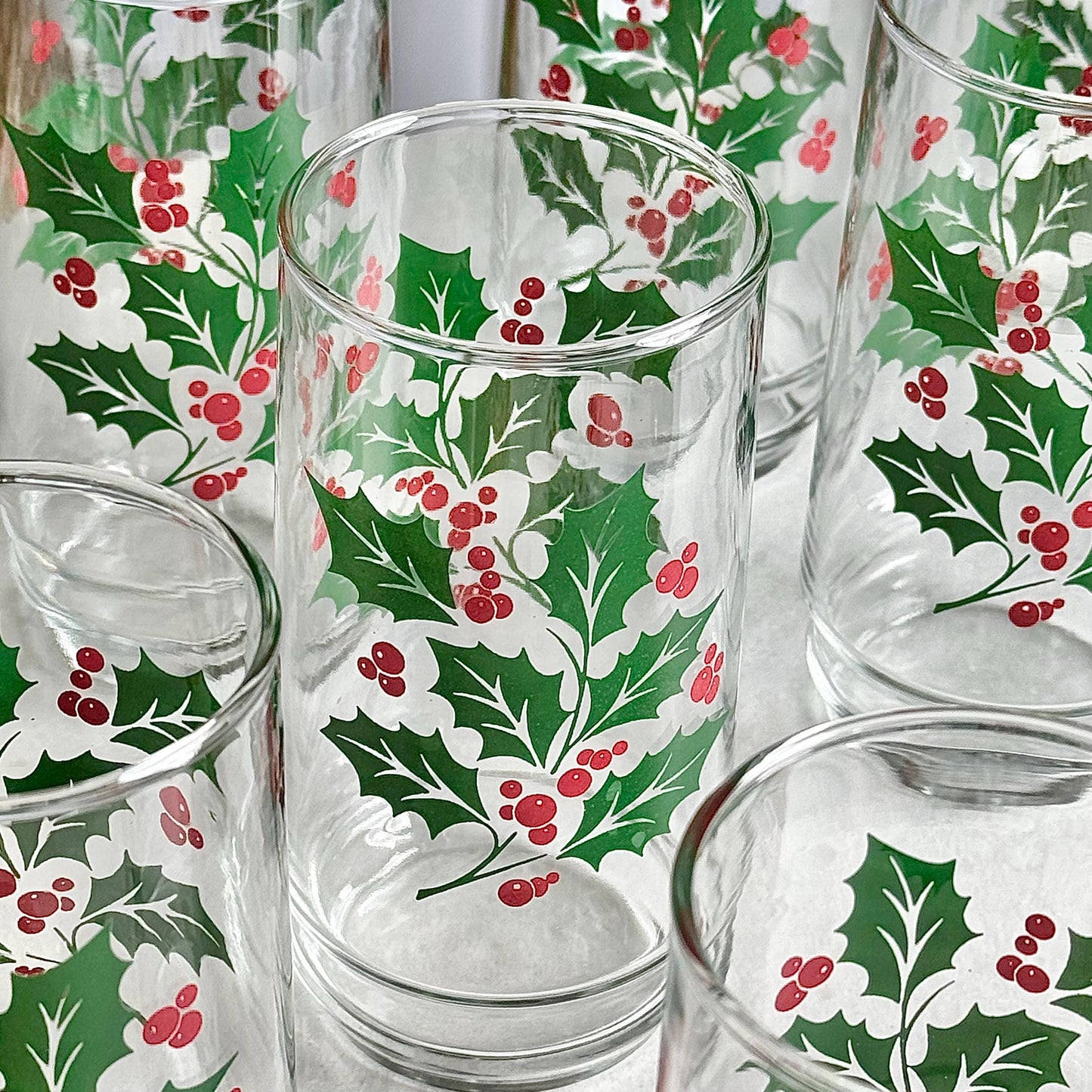 Vintage Indiana Glass 16 Ounce Holly Tumblers - Set of 7