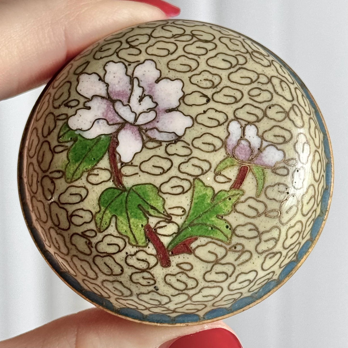 Vintage Chinese Cloisonne Round Trinket Boxes - Set of 3