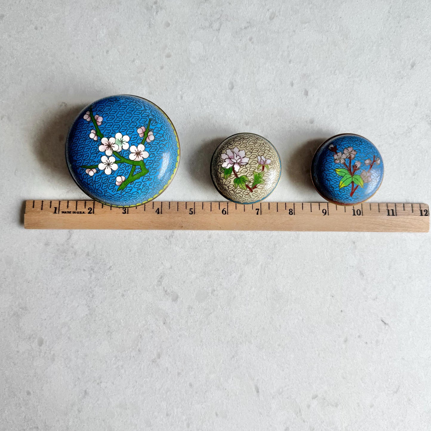 Vintage Chinese Cloisonne Round Trinket Boxes - Set of 3