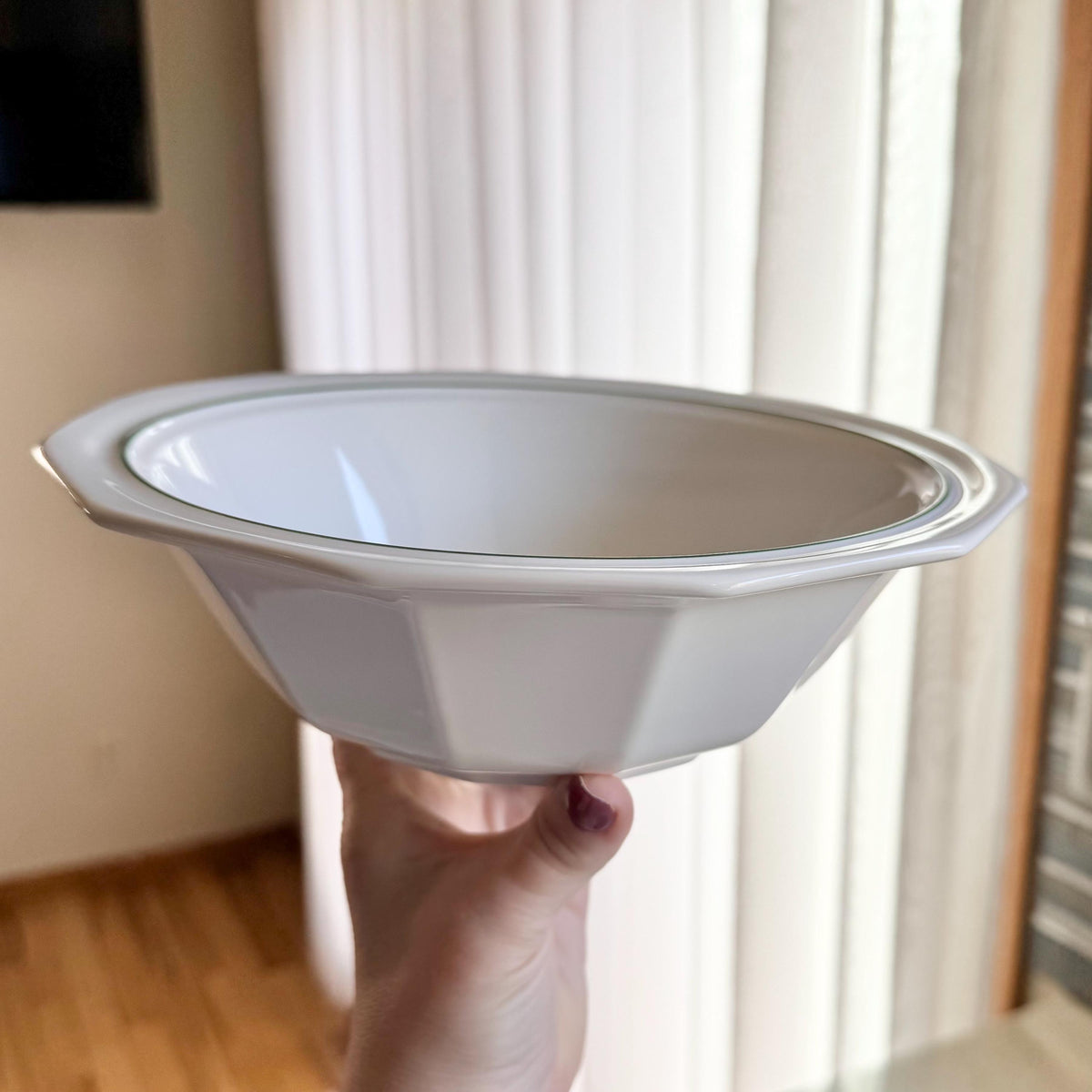 Vintage Pfaltzgraff Heritage Christmas 9 Inch Bowls - Set of 2