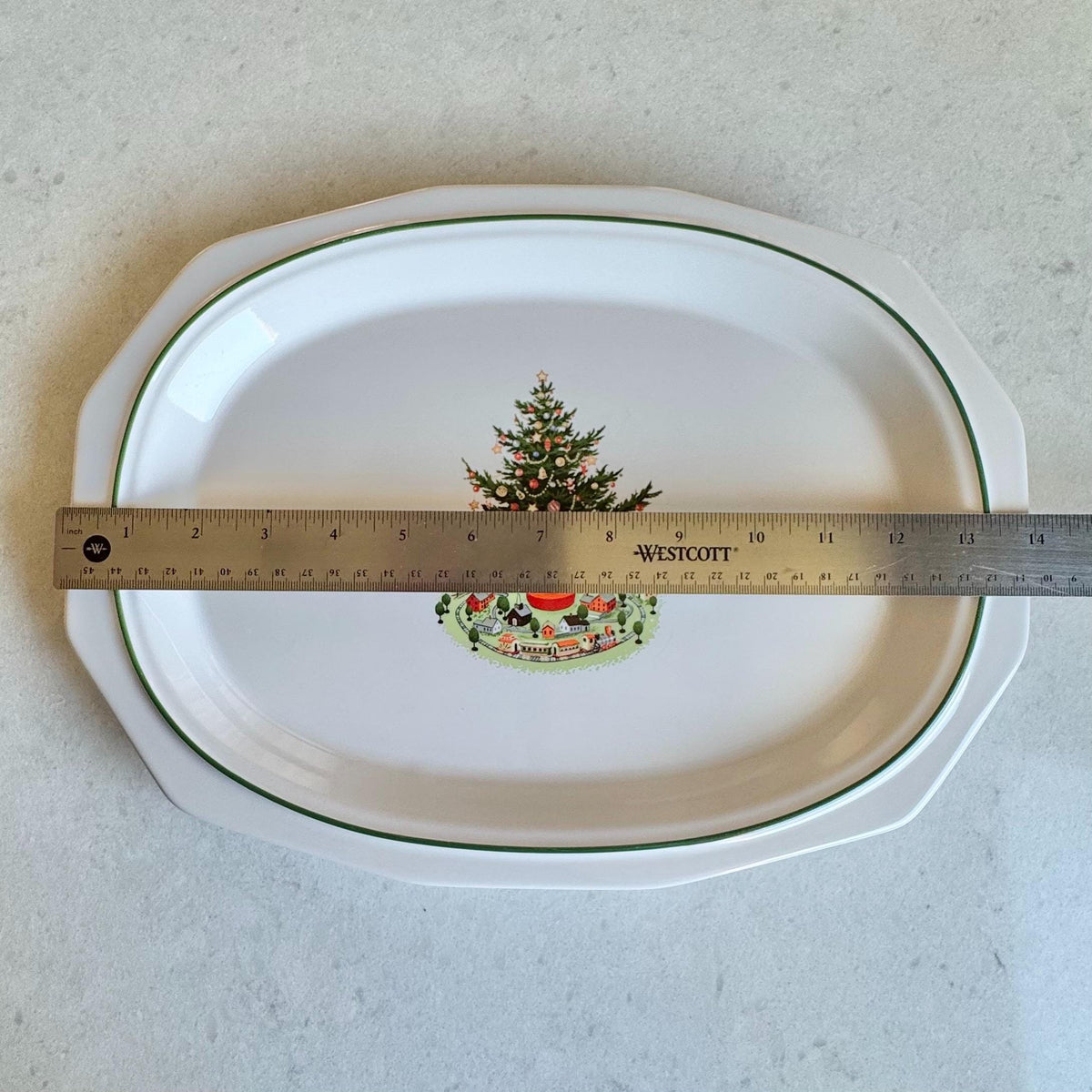 Vintage Pfaltzgraff Heritage Christmas 14 Inch Platter