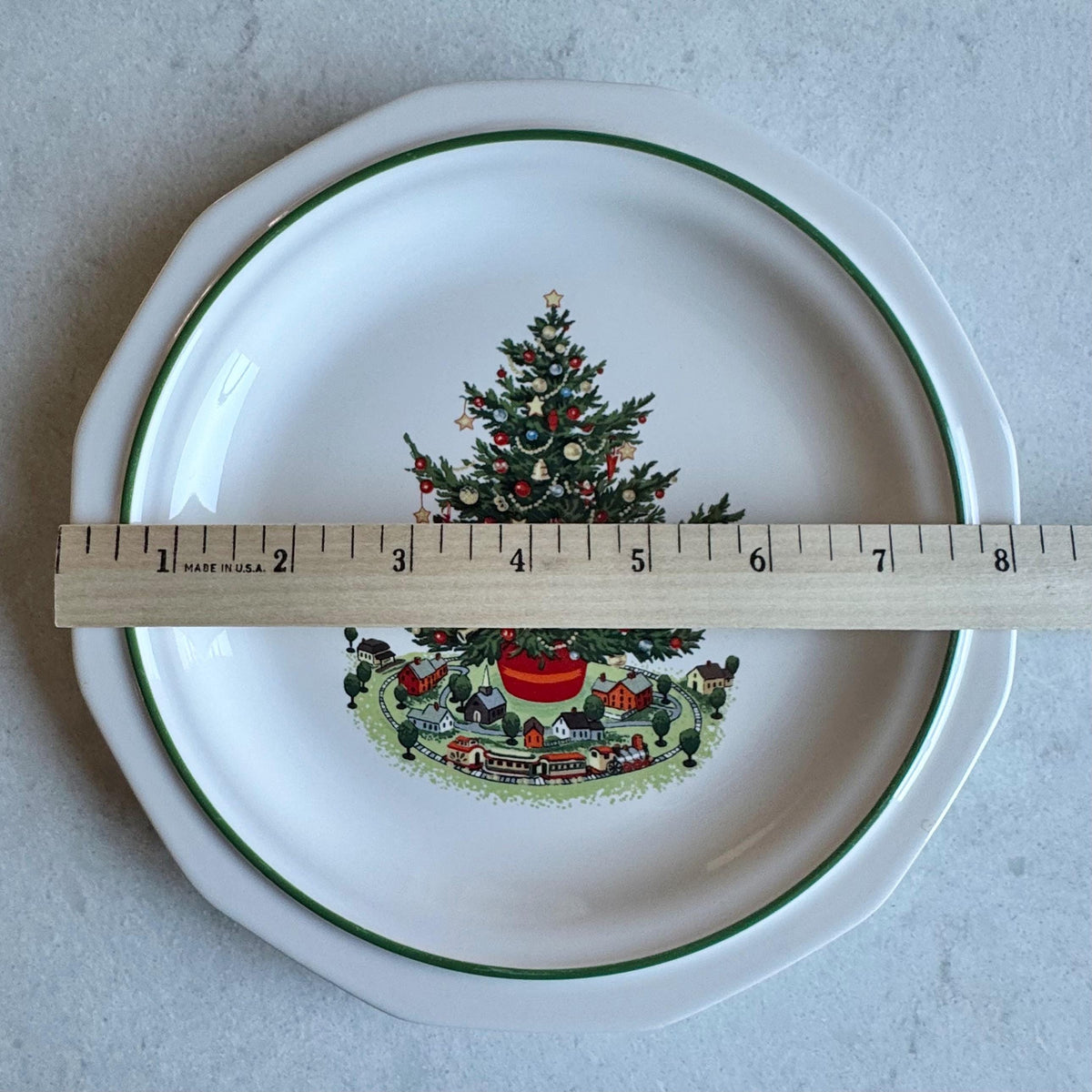 Vintage Pfaltzgraff Heritage Christmas Salad Plates - Set of 12