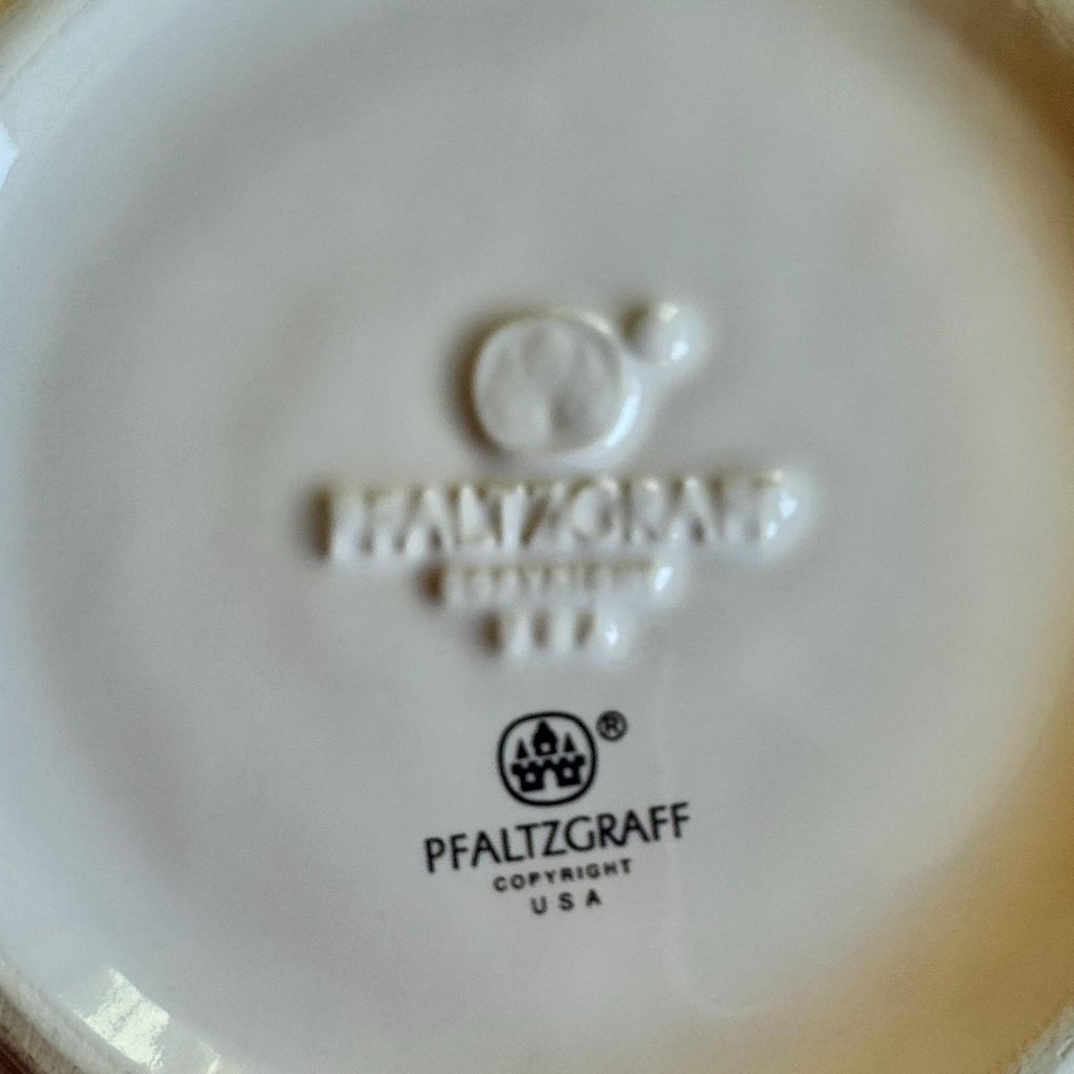 Vintage Pfaltzgraff Heritage Christmas 9 Inch Bowls - Set of 2