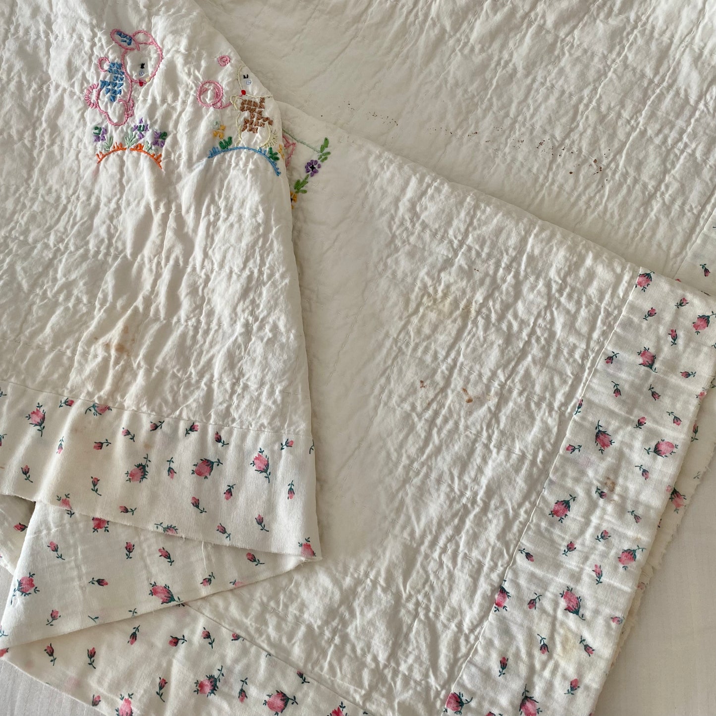 Vintage Hand Embroidered Baby Crib Quilt - Approx. 37 in. X 53 in. - Matching Pillow Case Included