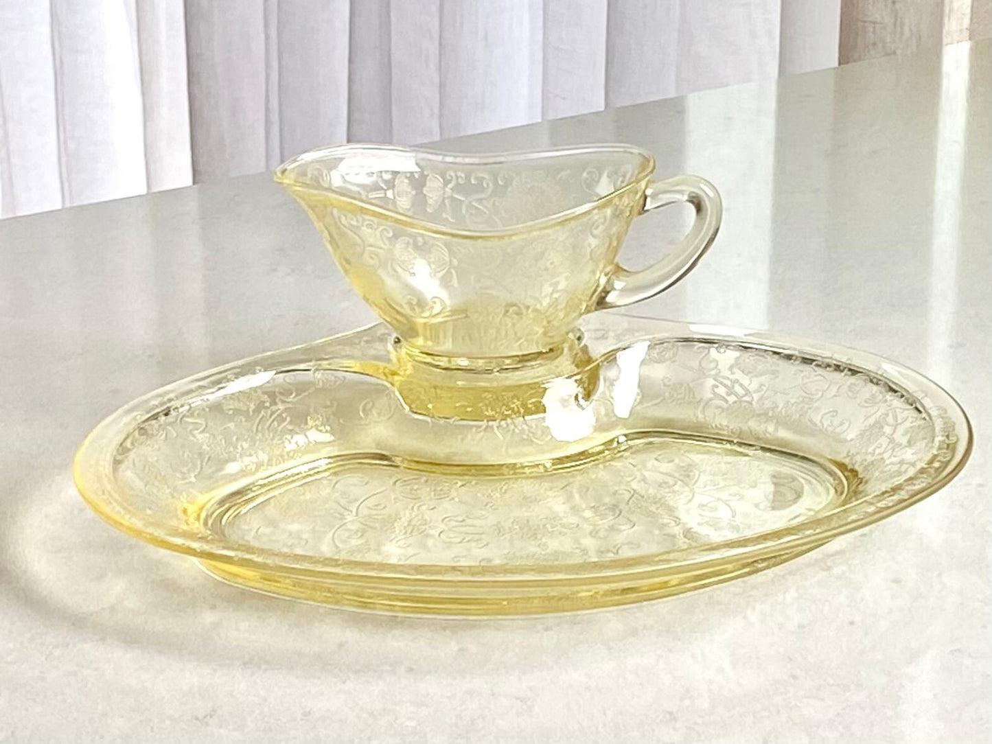 Vintage Hazel Atlas Florentine 2 Yellow Poppy Gravy Boat and Under Plate - Several Available (circa 1932 - 1935)