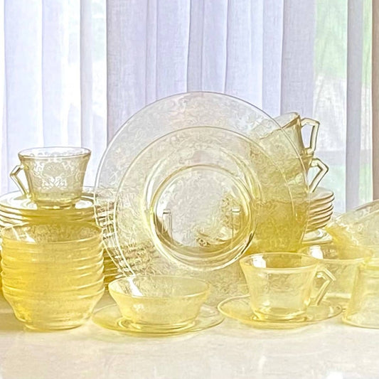 Vintage Hazel Atlas Florentine 2 Yellow Poppy (circa 1932 - 1935) - Service for Four or Eight Available