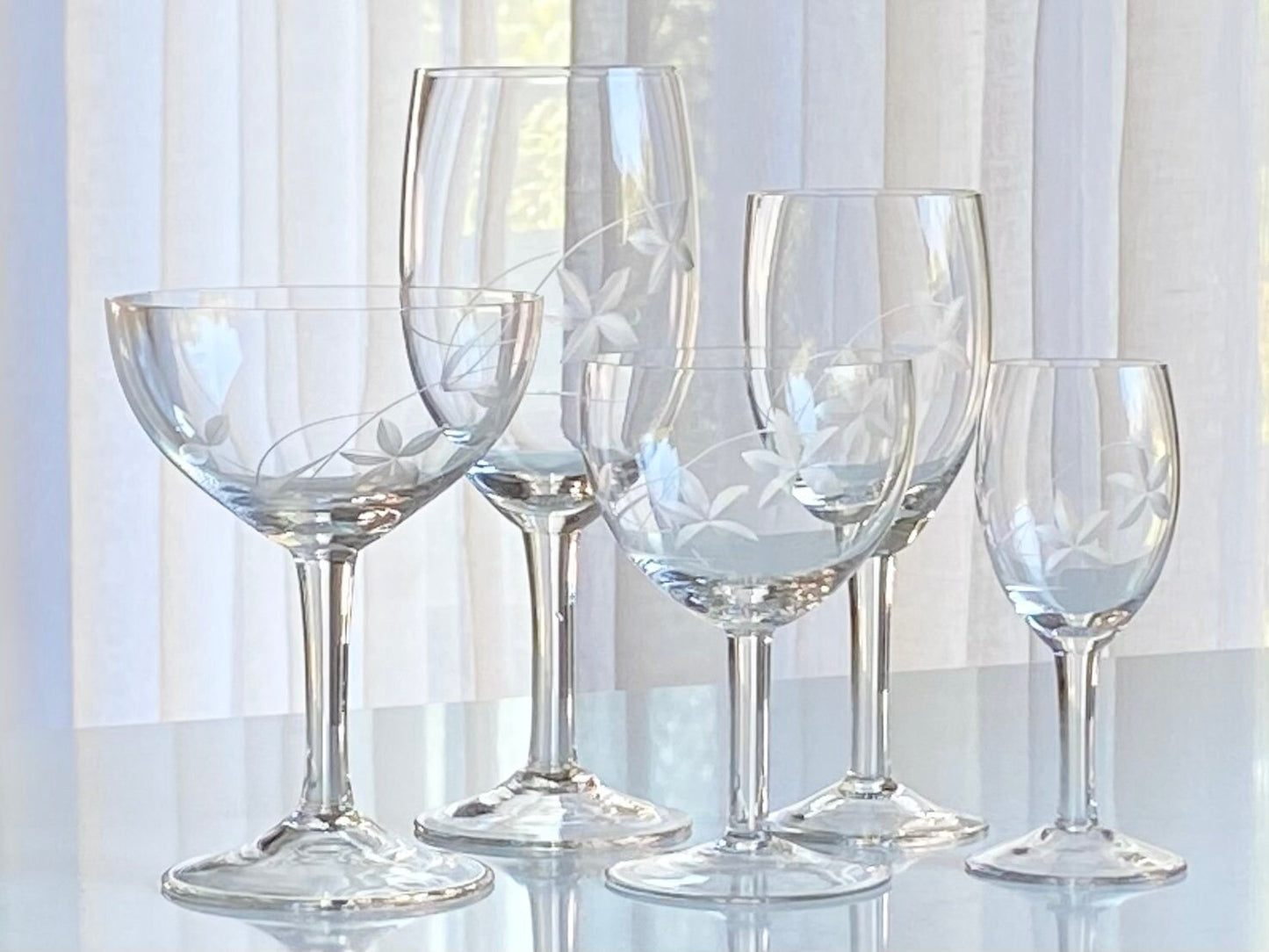 Vintage Etched Glasses - Set of 6 (Set #T01)