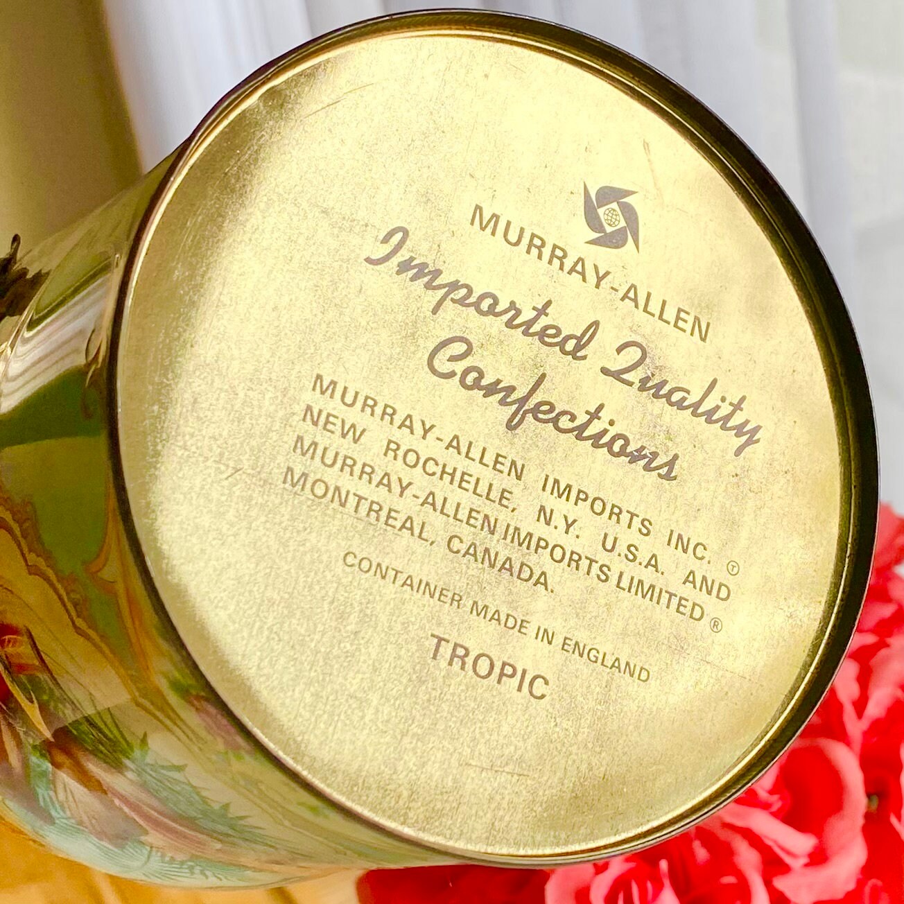 Vintage Murray-Allen Vintage Tropic Tin