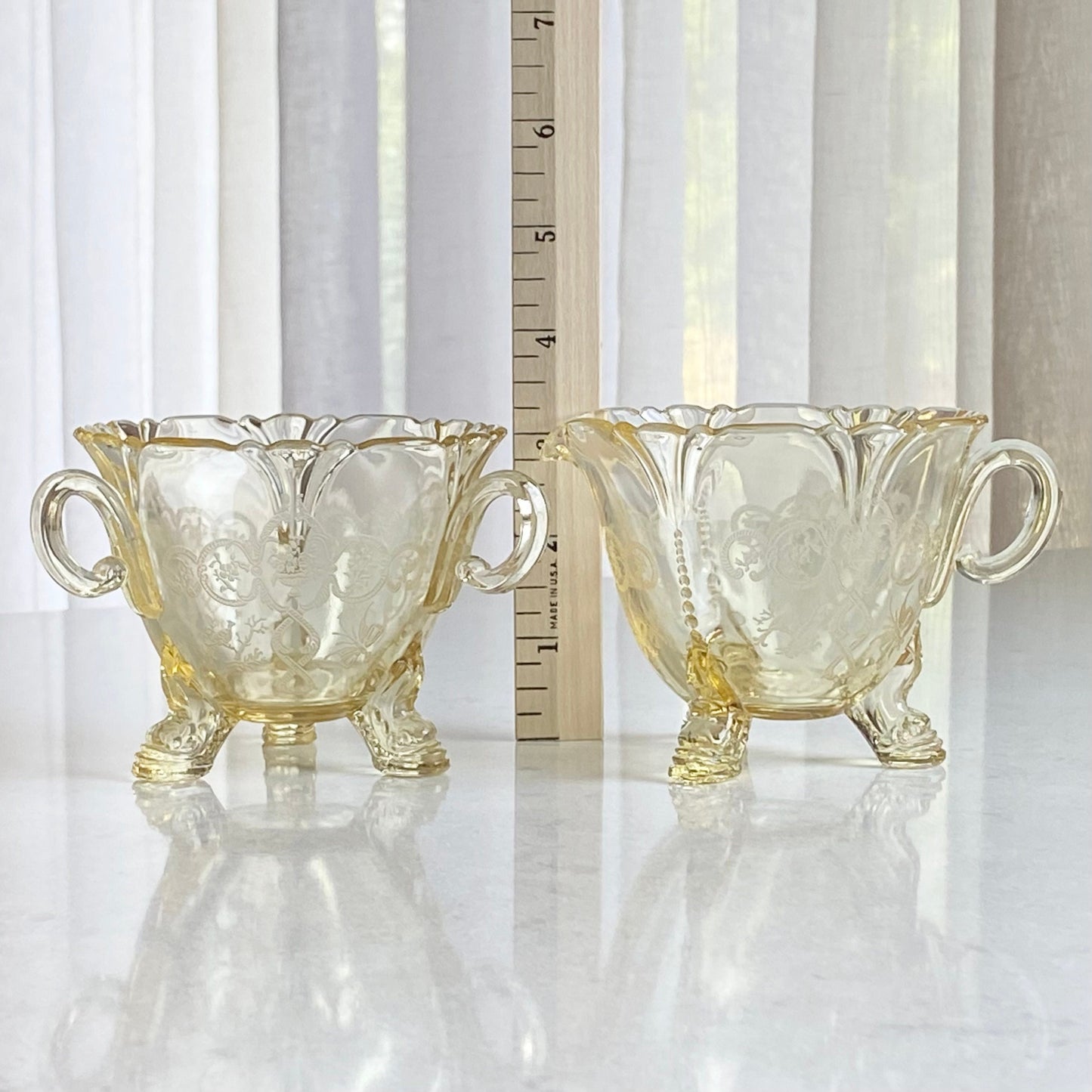 Vintage Heisey Formal Chintz Sahara Yellow Sugar and Creamer Tri Dolphin Footed Set (circa 1931 - 1938)