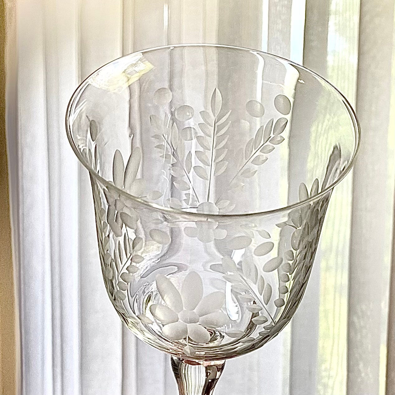 Vintage Etched Glasses - Set of 8 (Set #EE1)