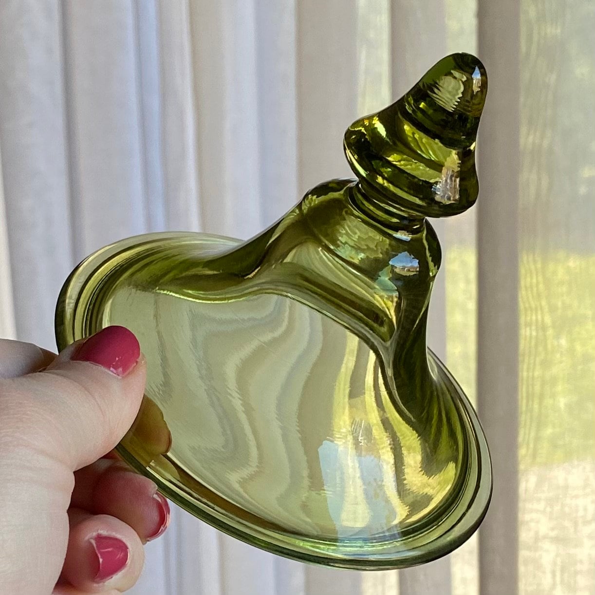 Vintage Imperial Glass Avocado Green Lace Edge Candy Dish with Big Top Finial Lid